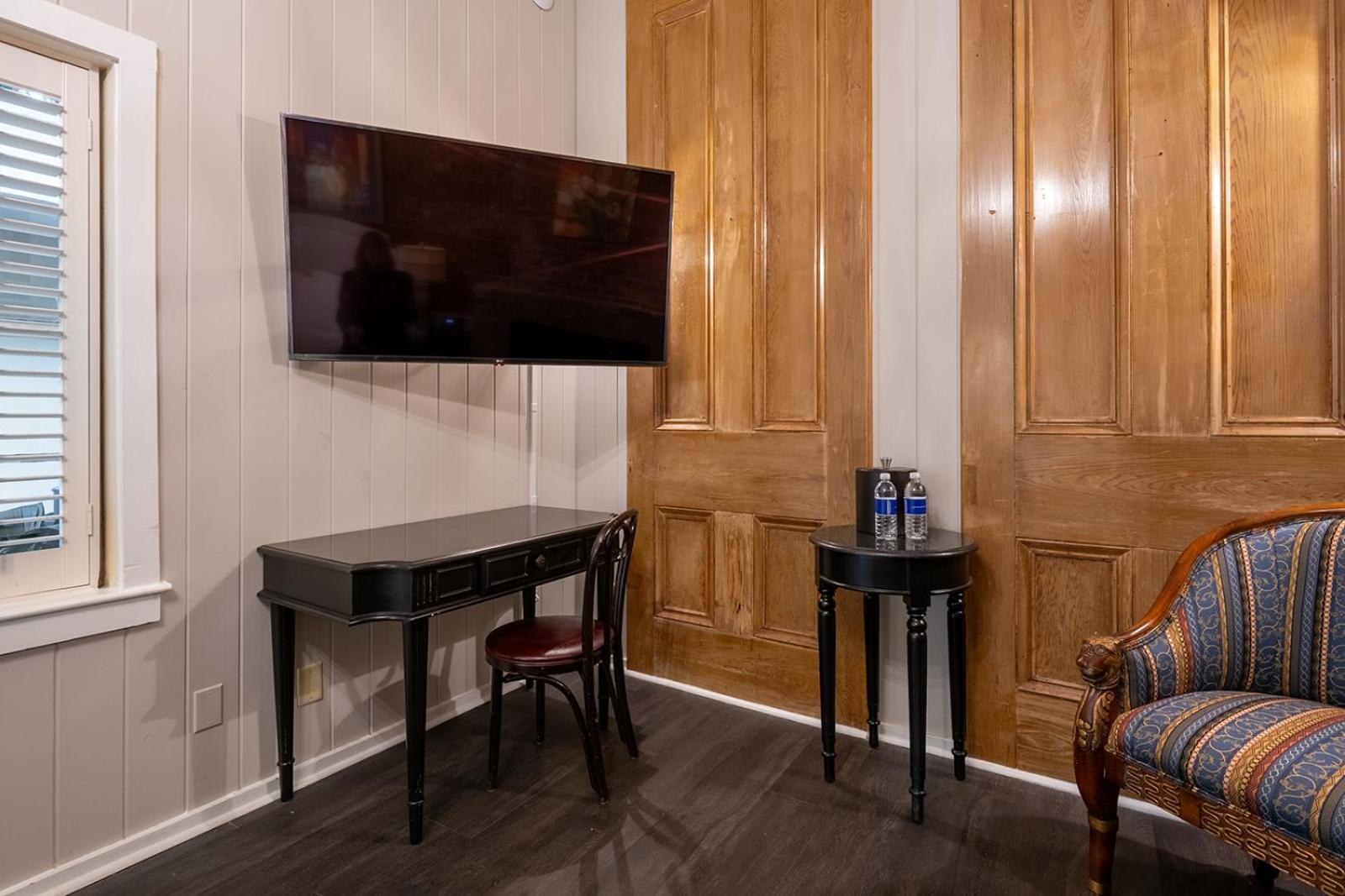 French Quarter Suites Hotel