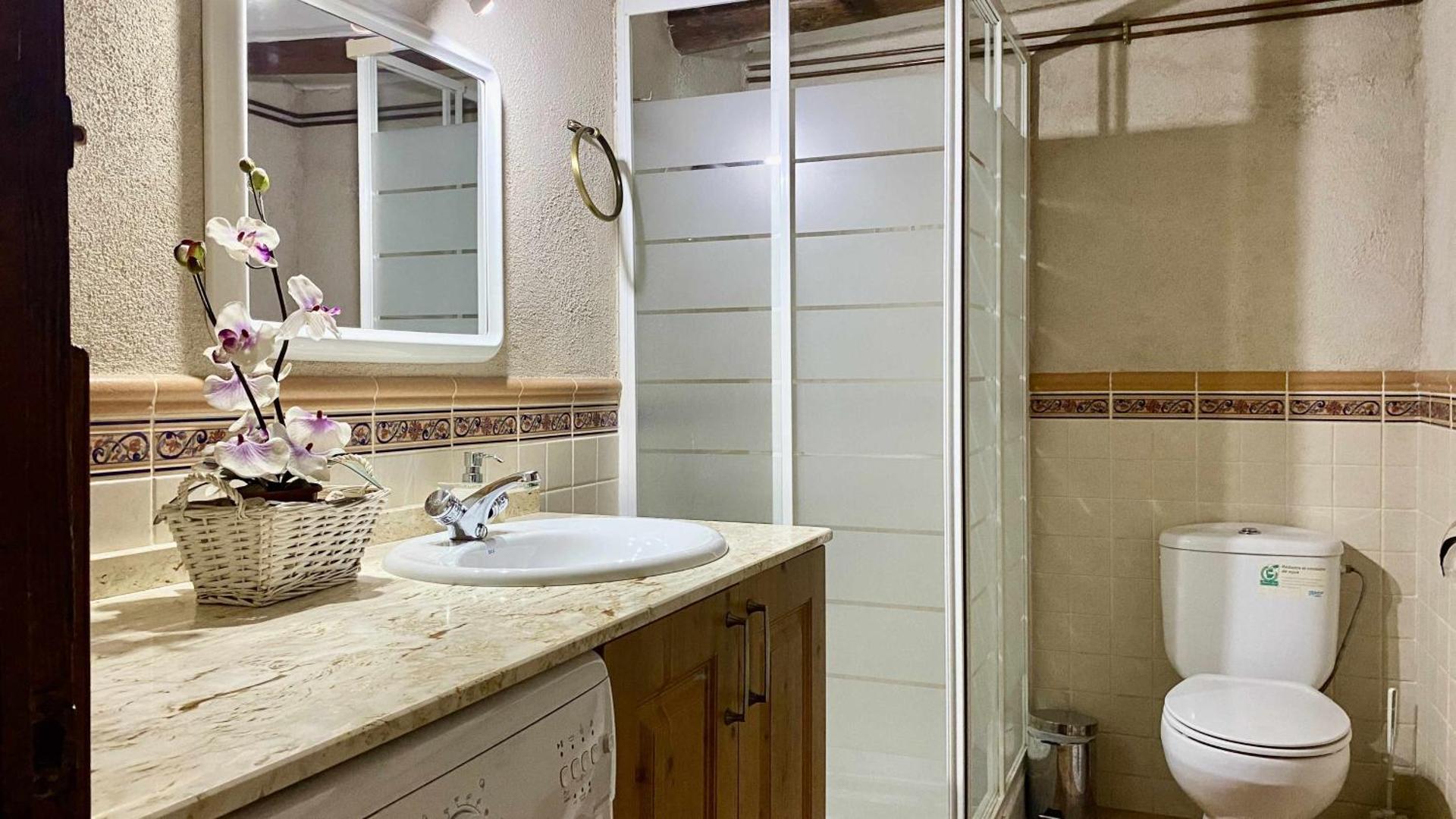 Casa Lola Beceite, terraza, barbacoa y chimenea