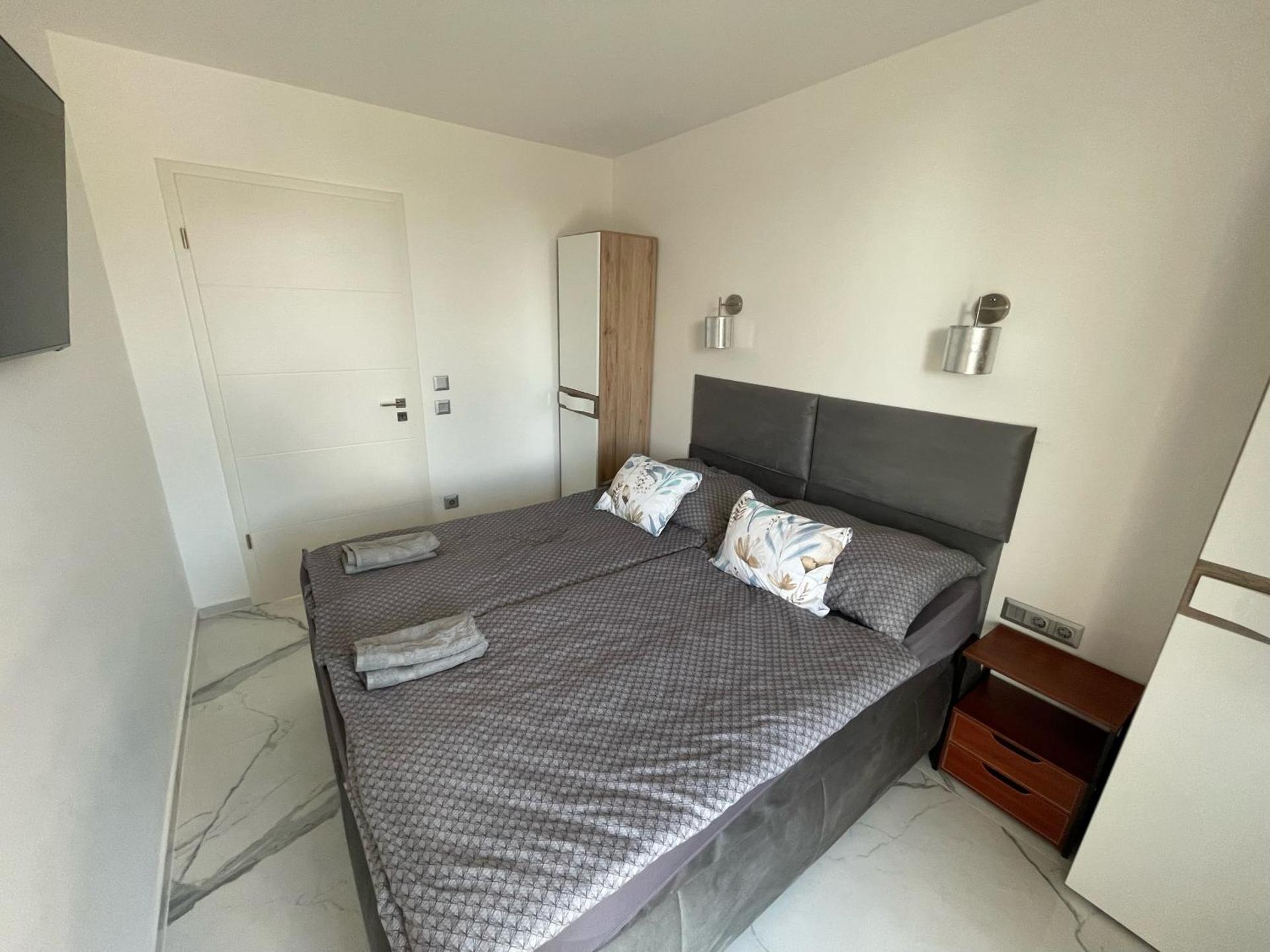 Luxury Apartments in Balatonalmádi, Almádi Lux Apartman II - Crystal White