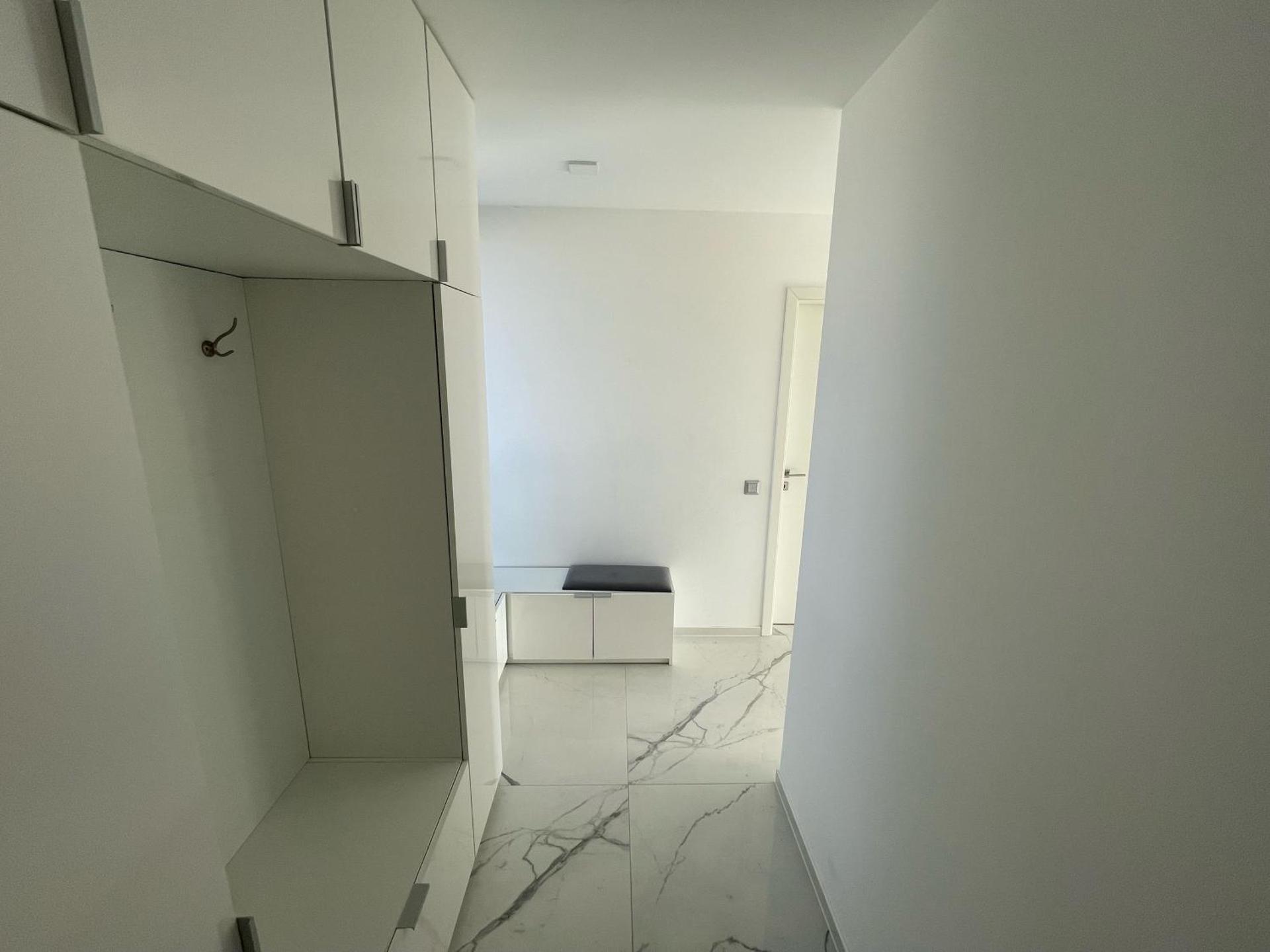 Luxury Apartments in Balatonalmádi, Almádi Lux Apartman II - Crystal White