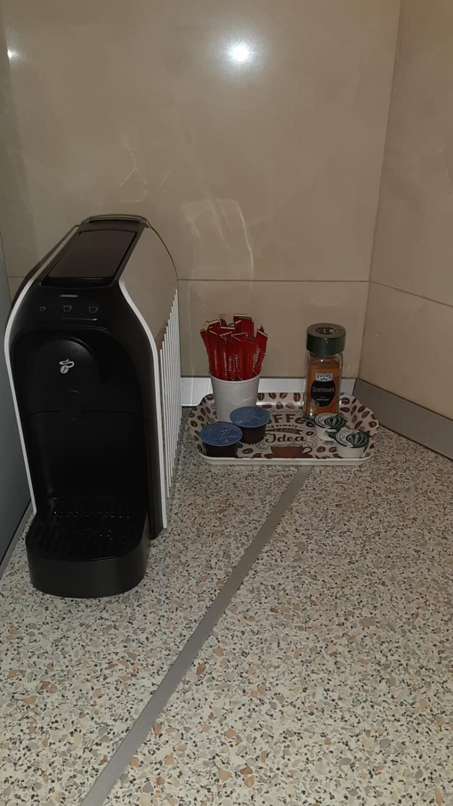 Coffee/tea facilities