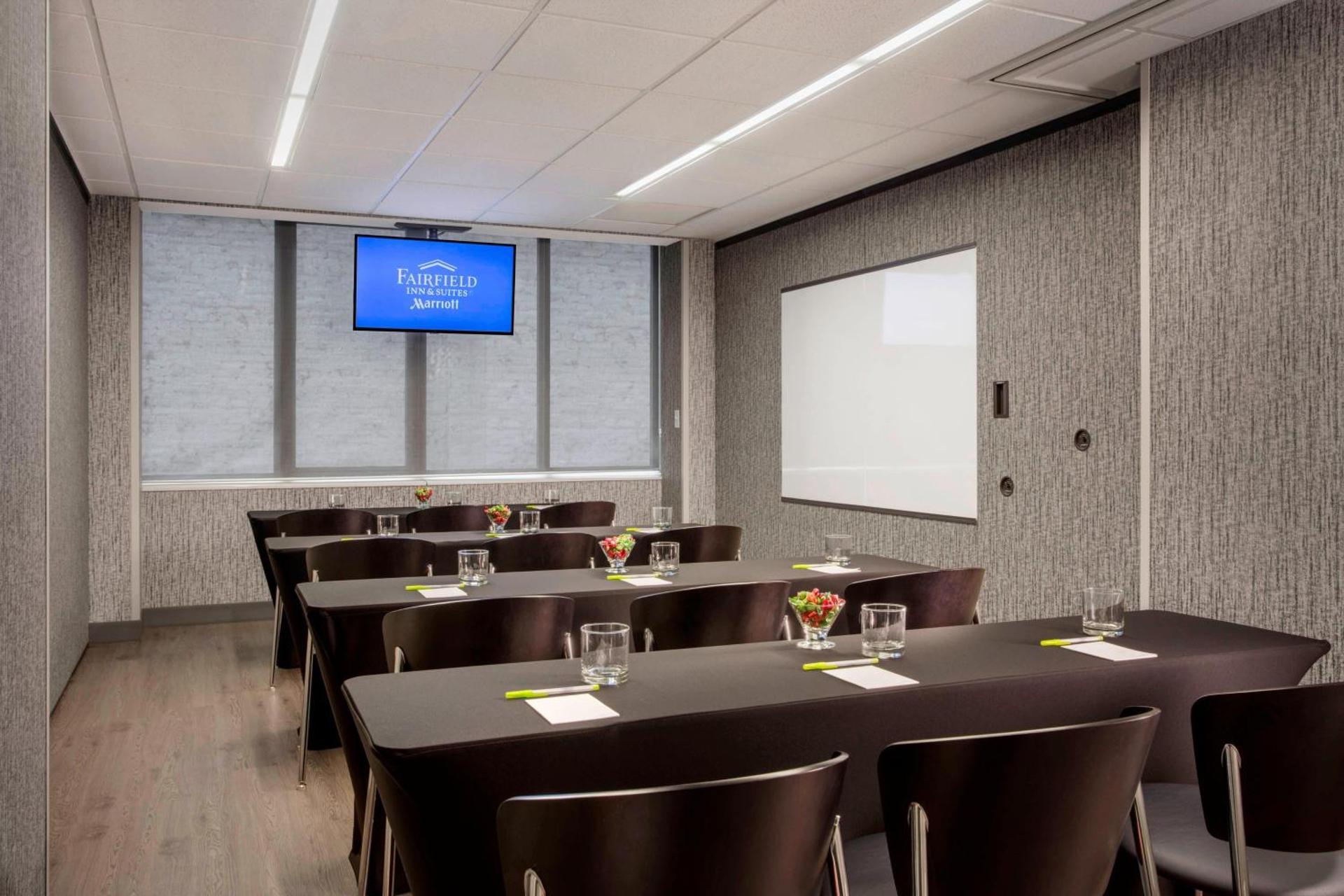 Meeting/conference room