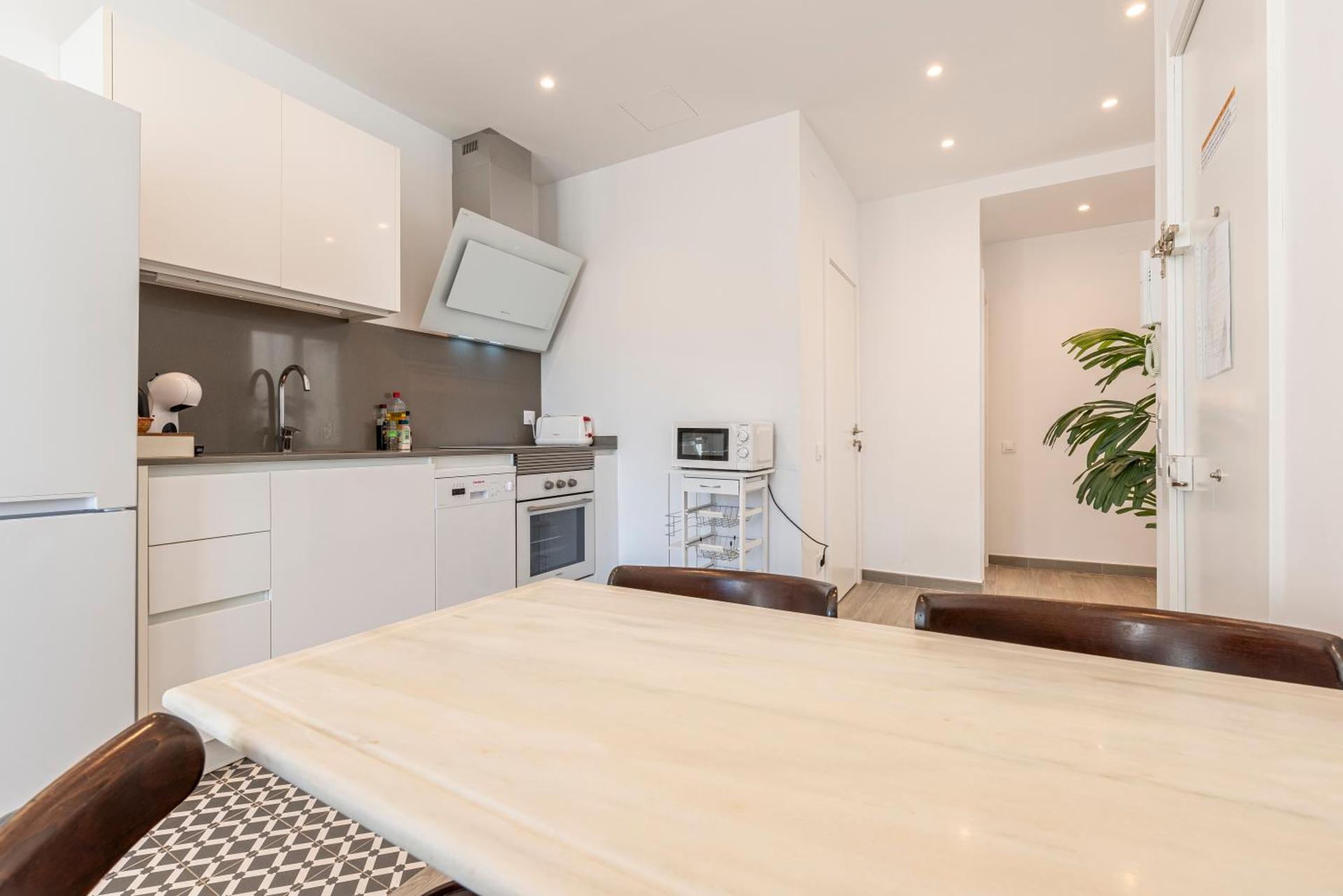 Kitchen or kitchenette