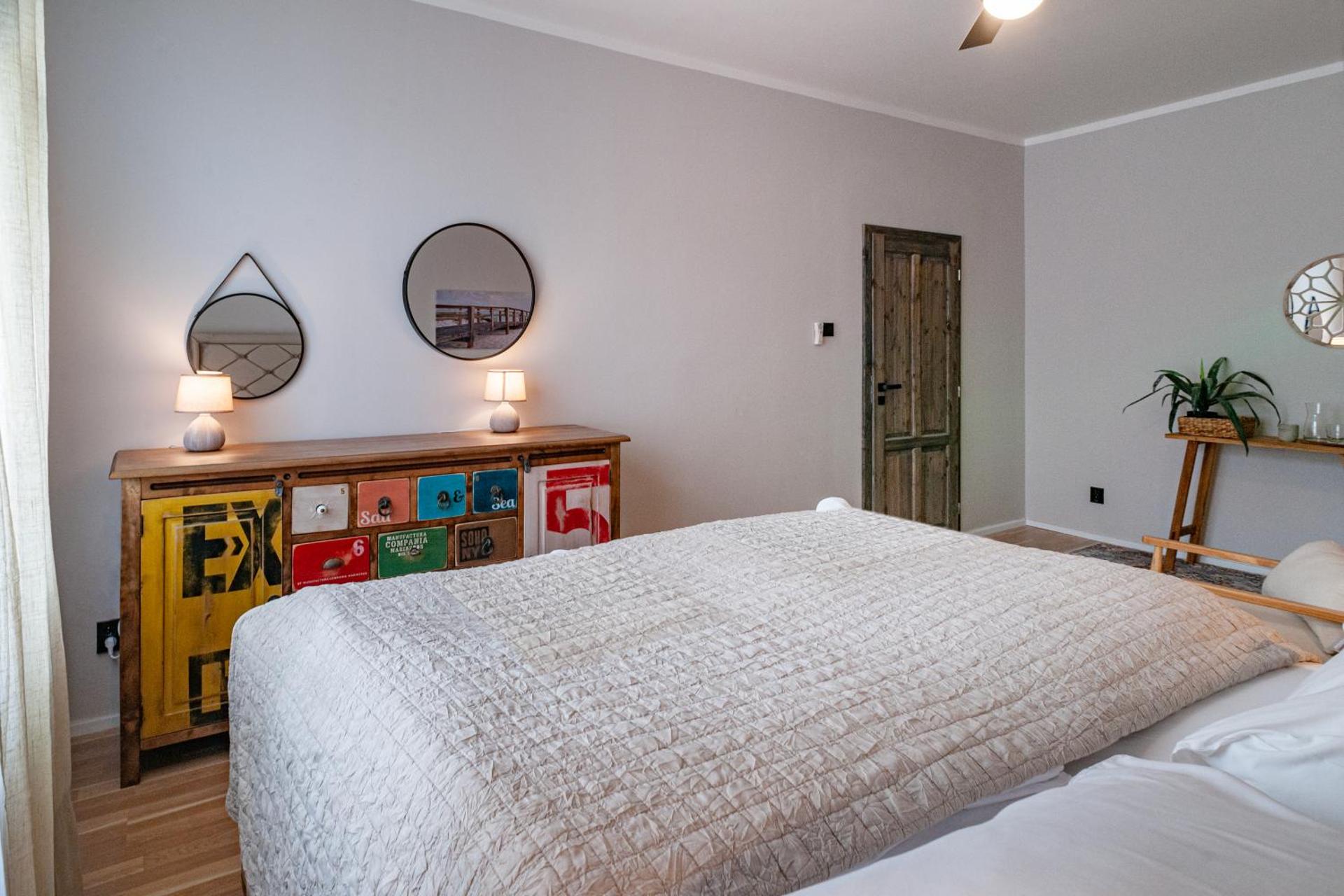 STING Boutique Apartments