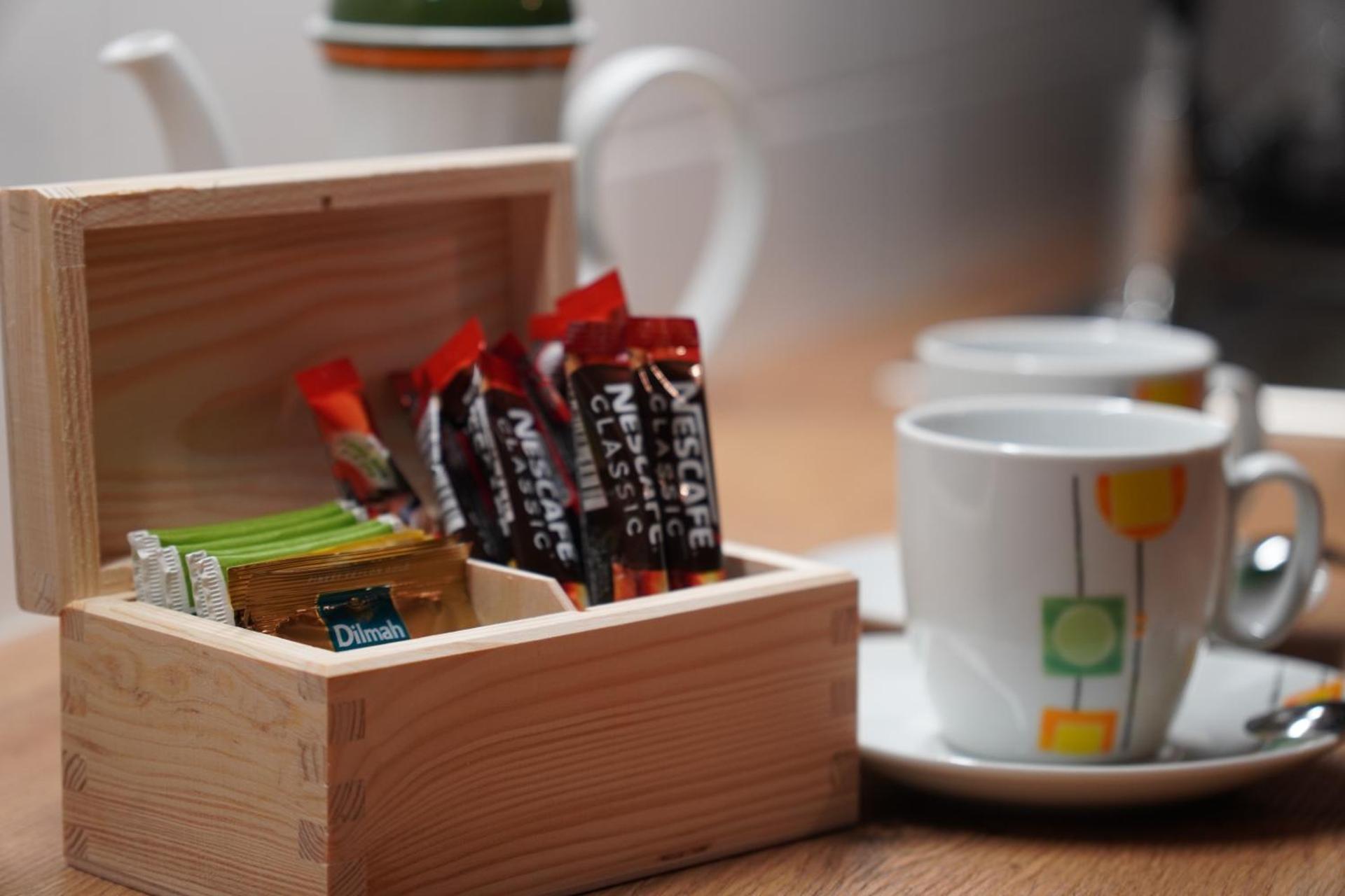 Coffee/tea facilities