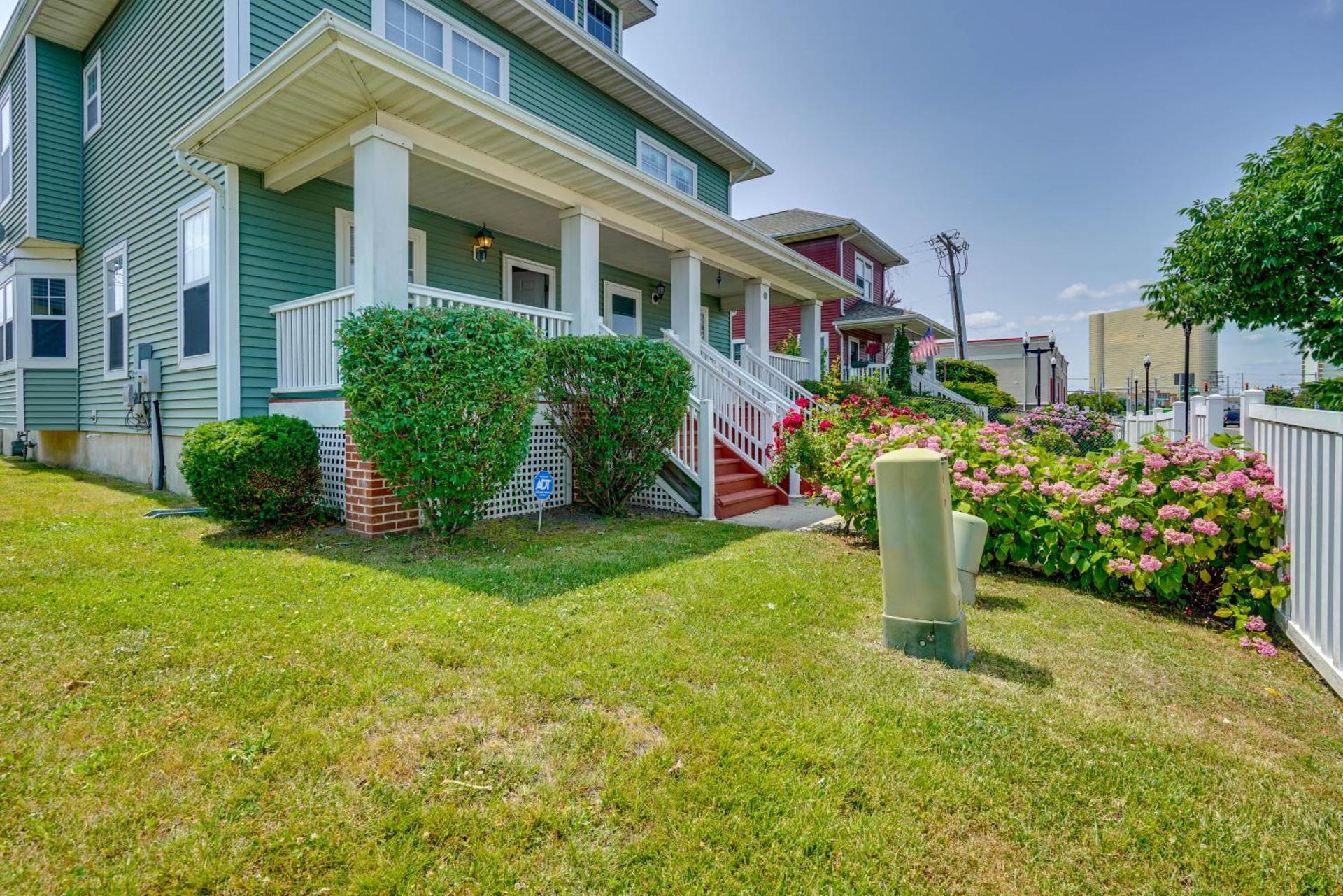 1 Mi to Beach and Casinos Home in Atlantic City!