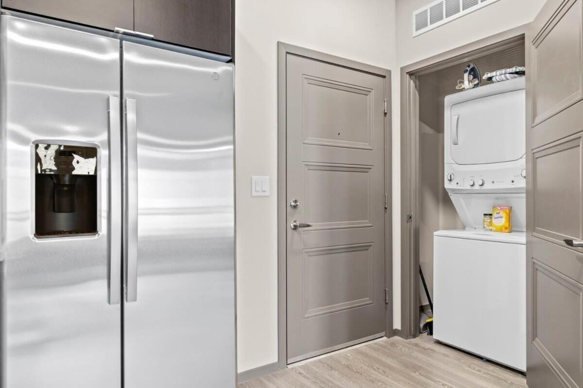 Stunning Westgate CozySuites by stadium with pool 4