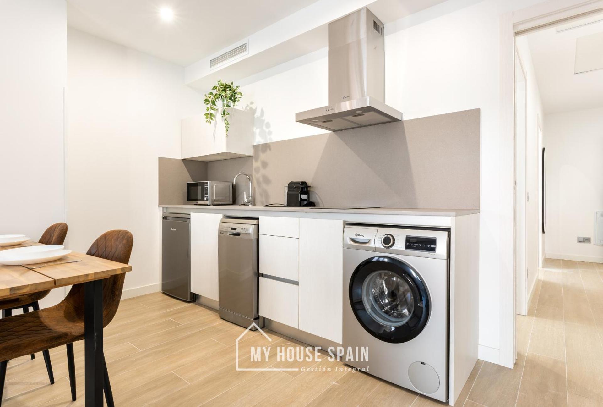 MyHouseSpain - Salustio Apartments