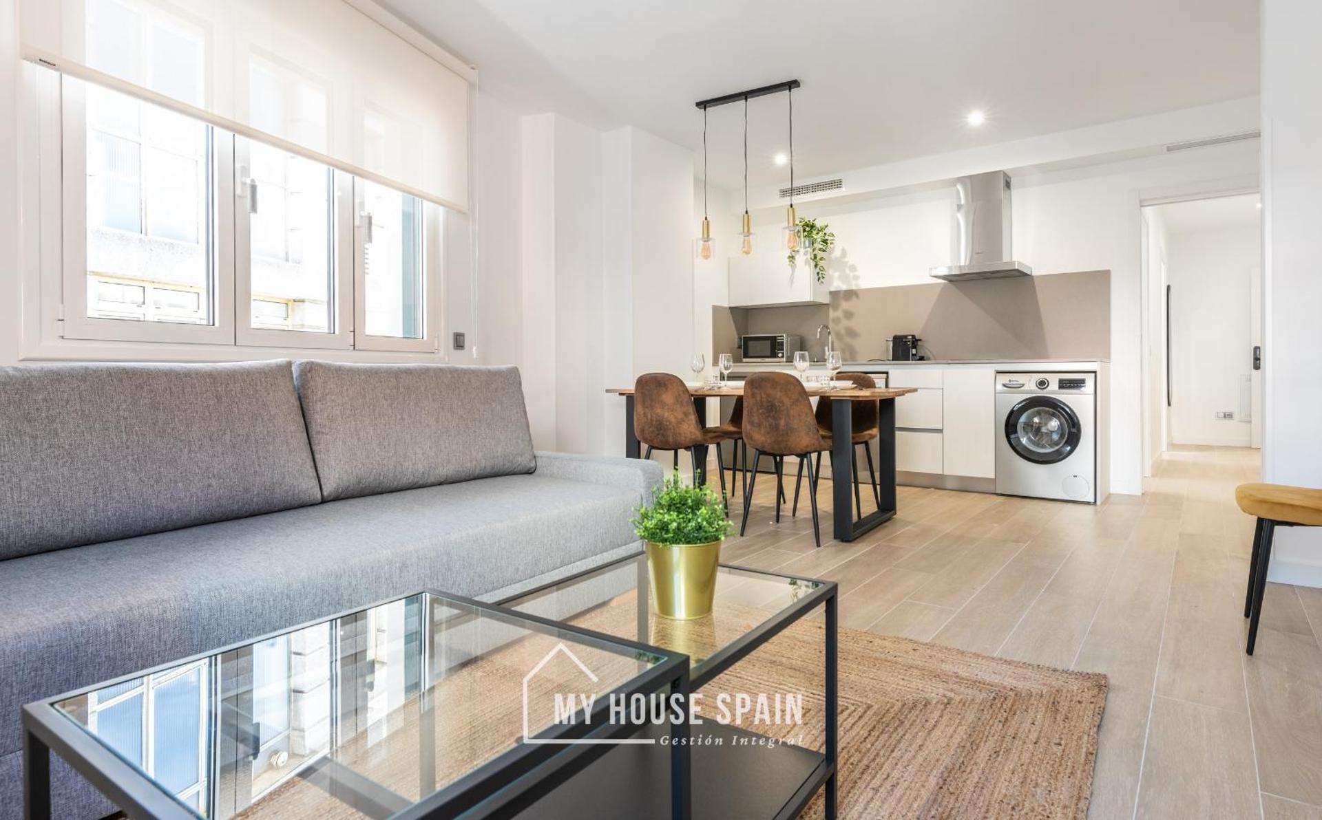 MyHouseSpain - Salustio Apartments