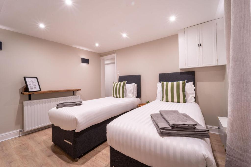 Elegant 3 bedroom home in the centre of Cheltenham