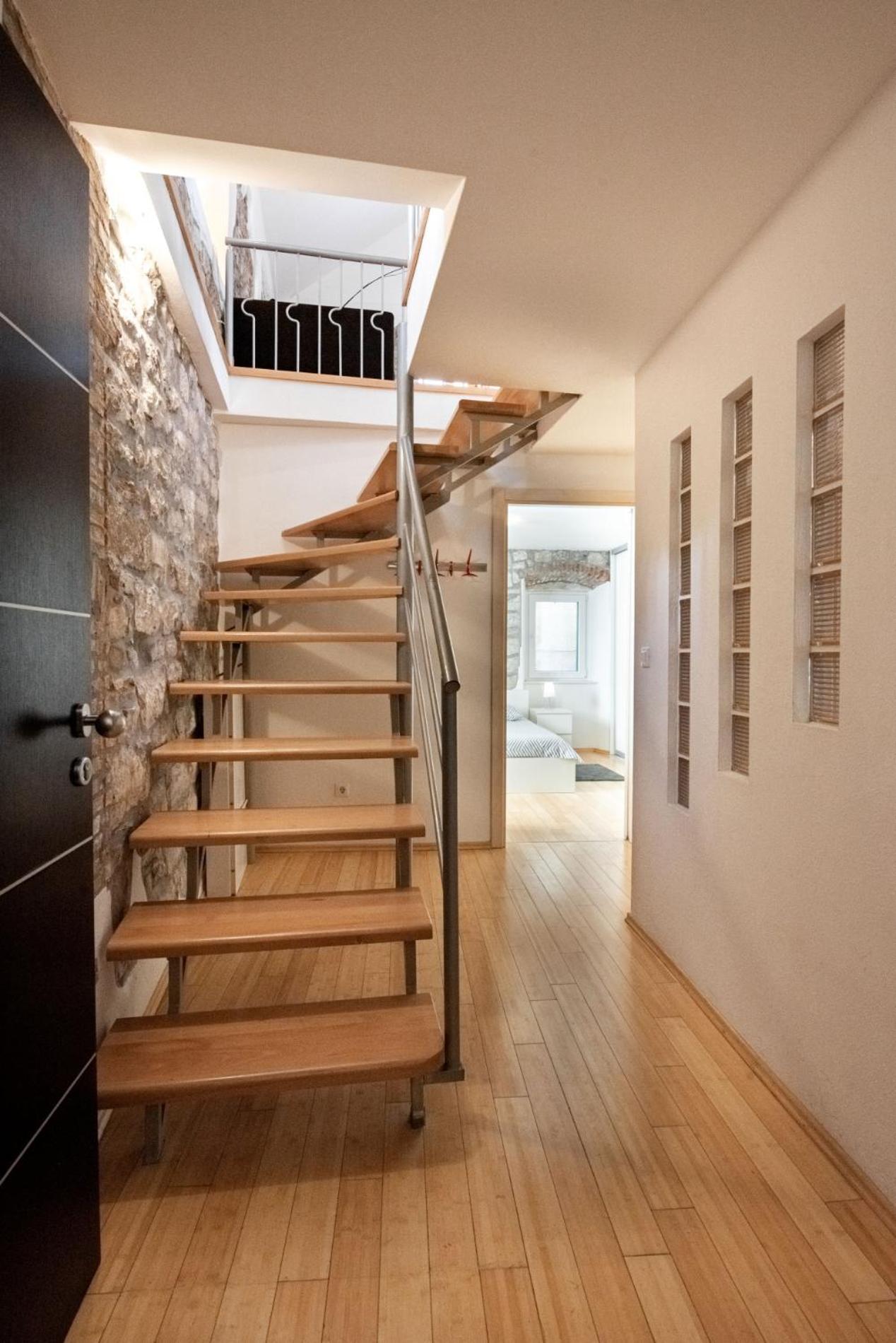 Duplex with terrace in the city centar