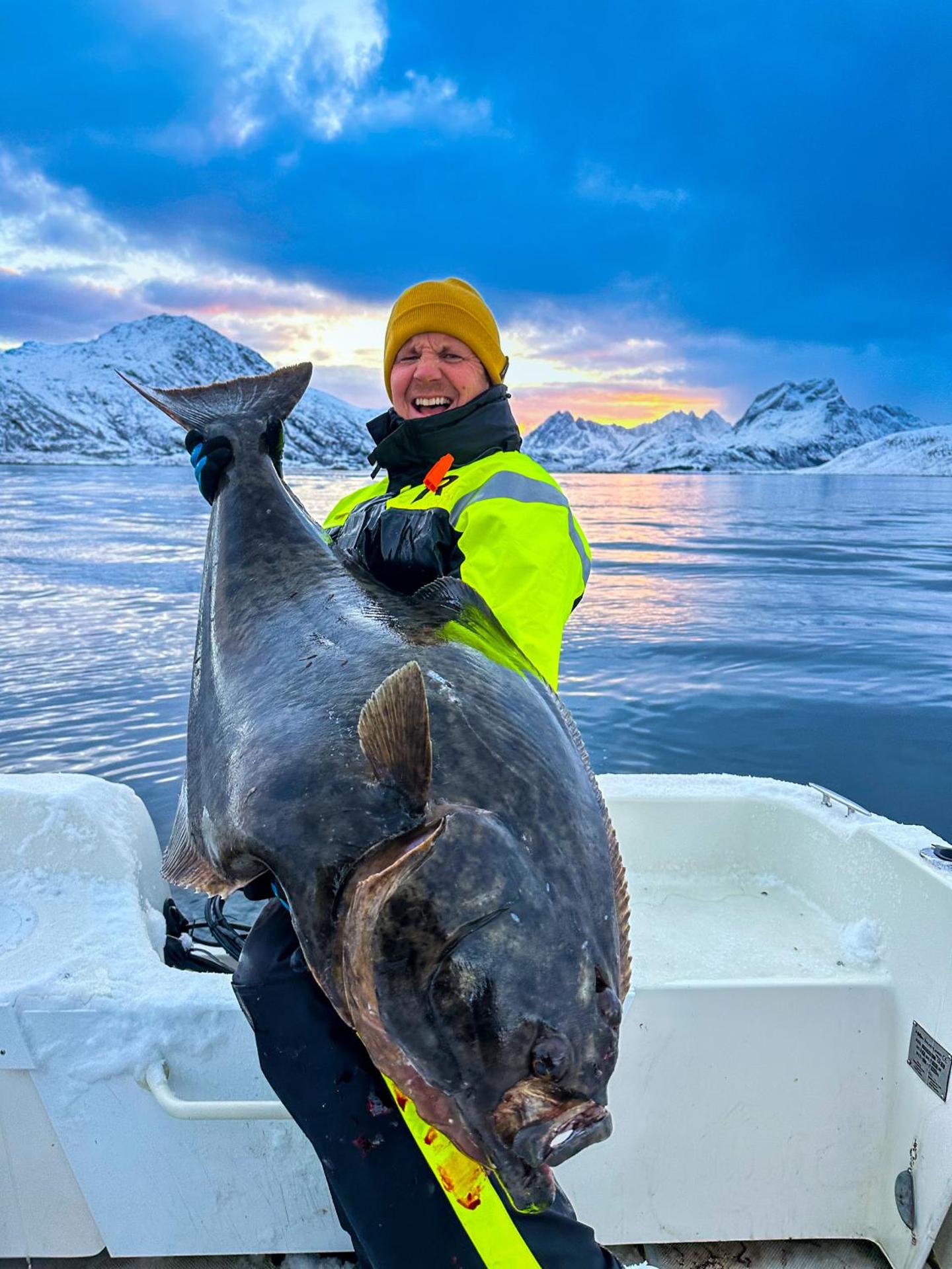 New luxury cabin near Henningsvær Lofoten