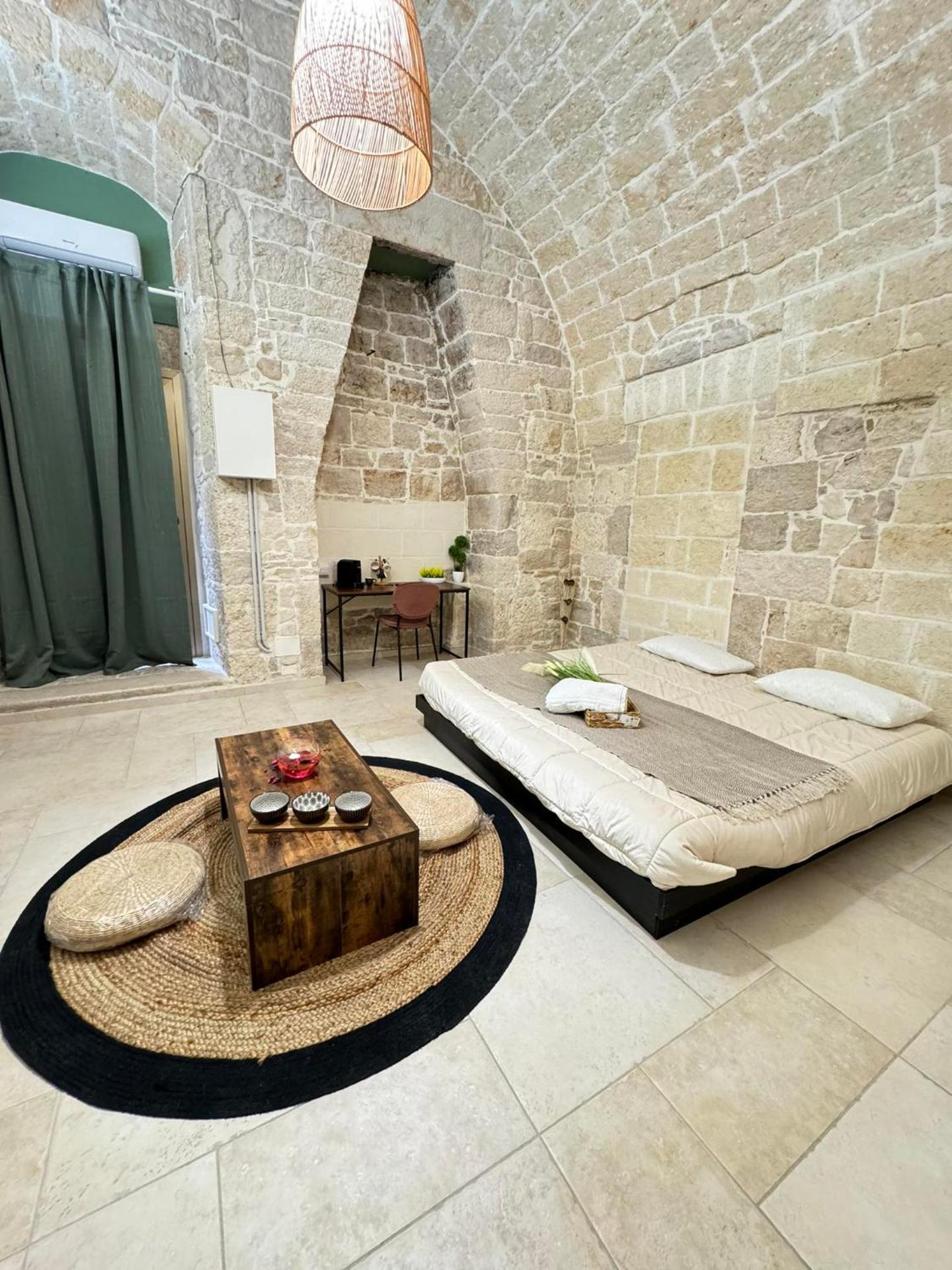 AMALE' SUITE 10 GIAPPONE