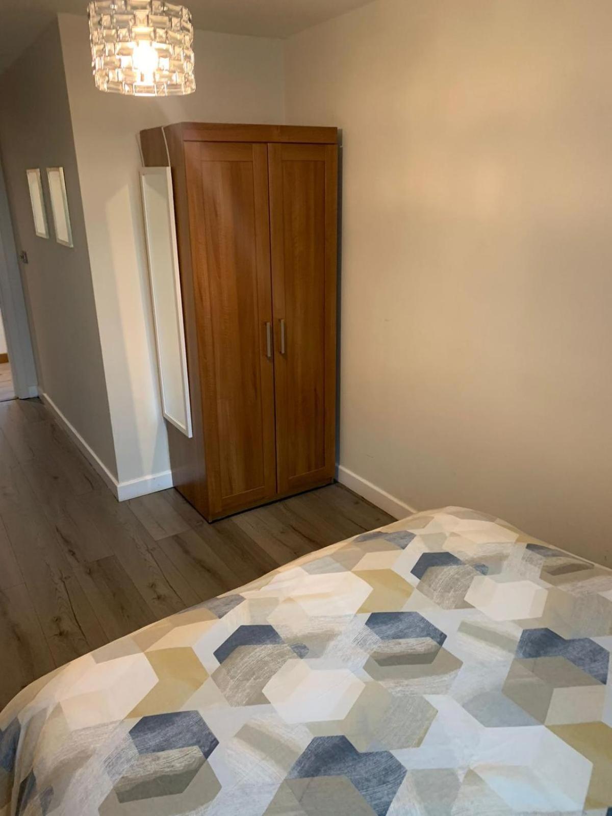 2 Bed duplex, close to Millennium Square