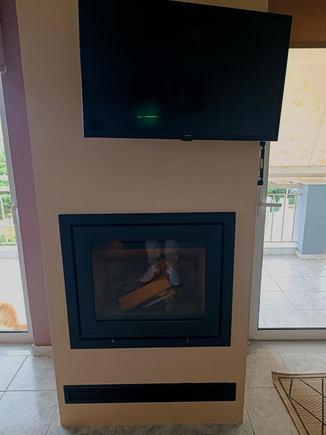 Rea's House Vrachati