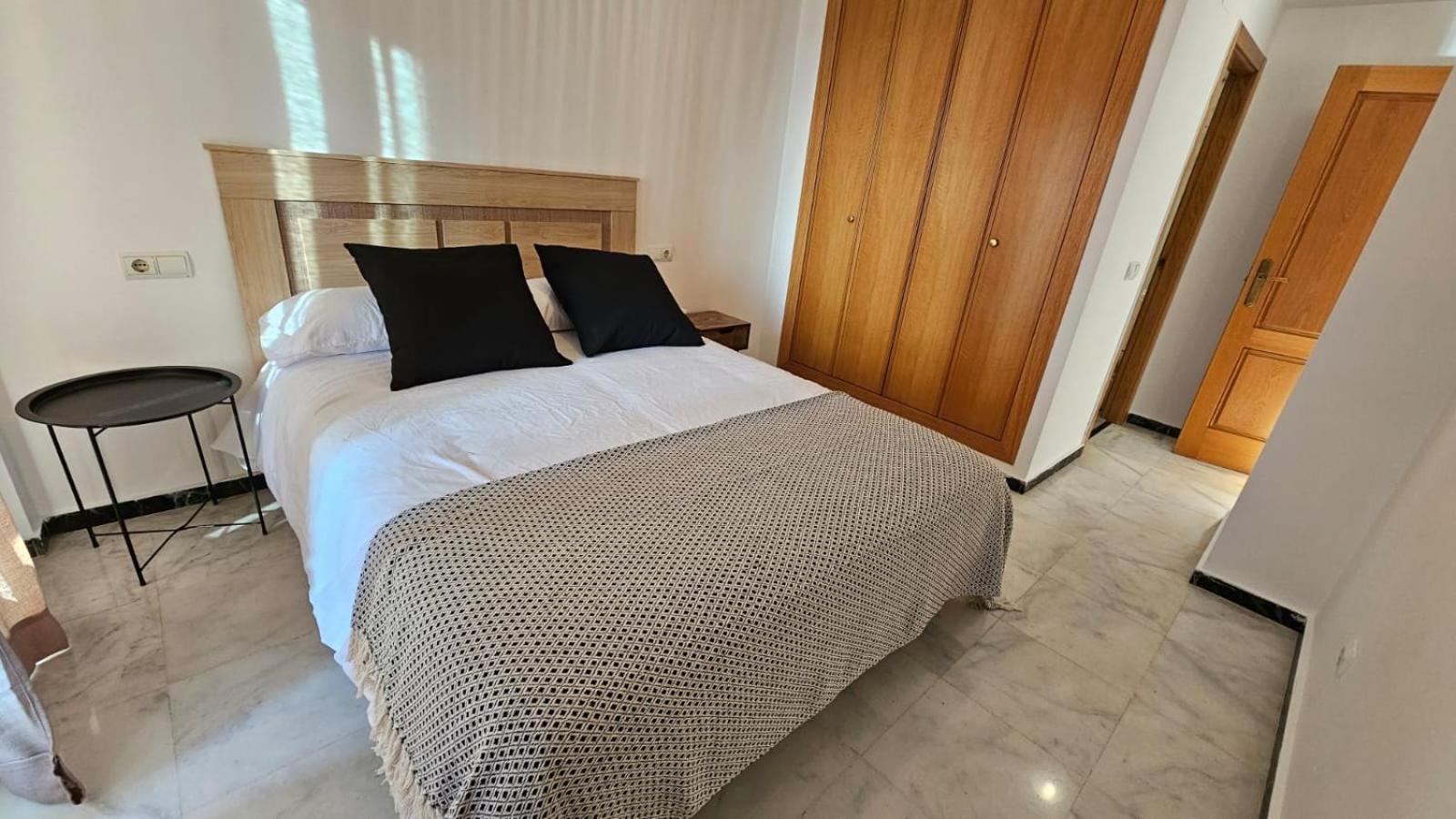 Frente al Mar Cala de Finestrat.