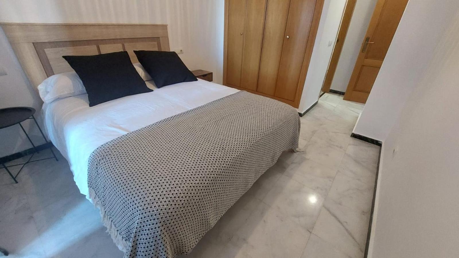 Frente al Mar Cala de Finestrat.