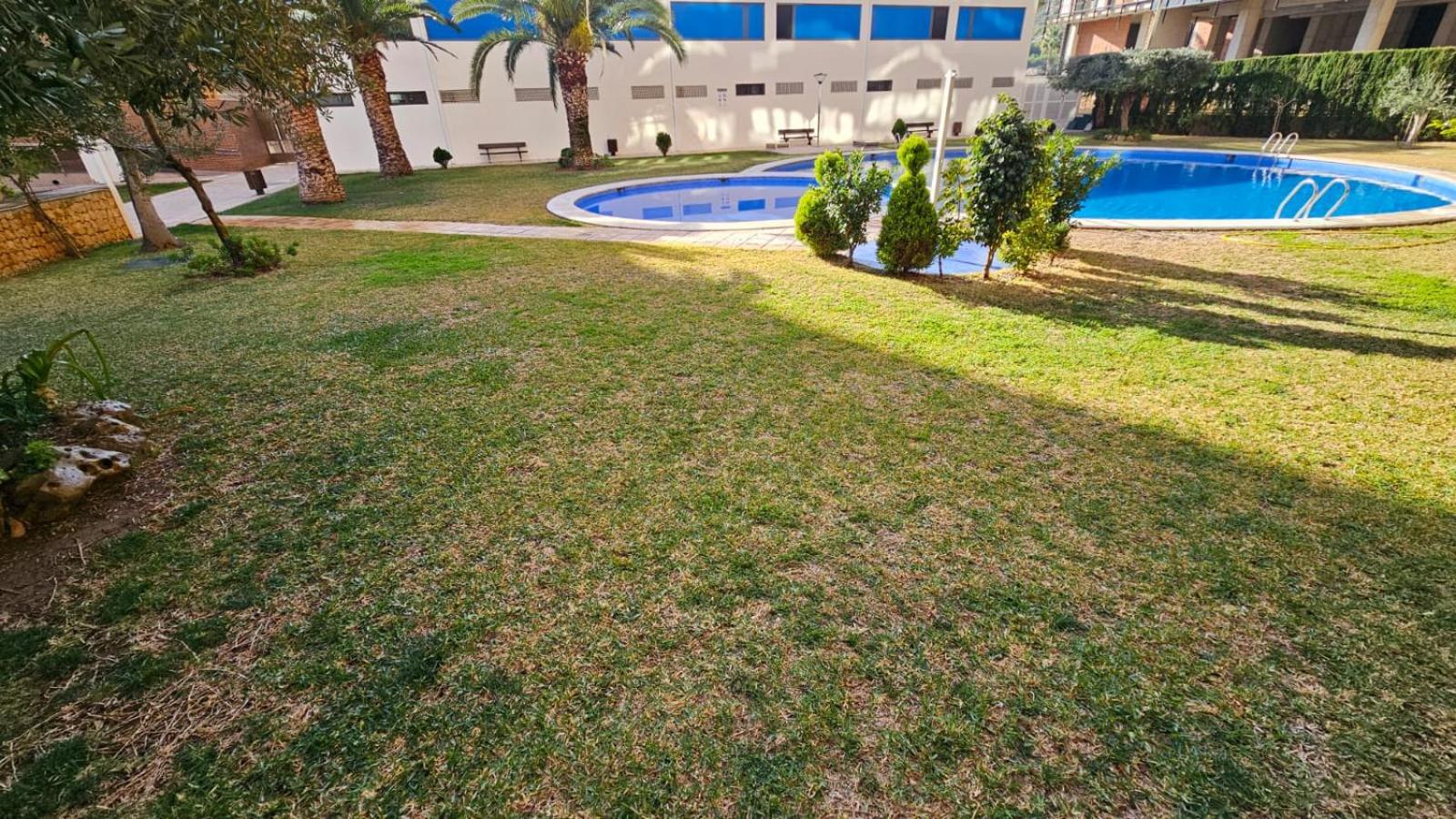 Frente al Mar Cala de Finestrat.