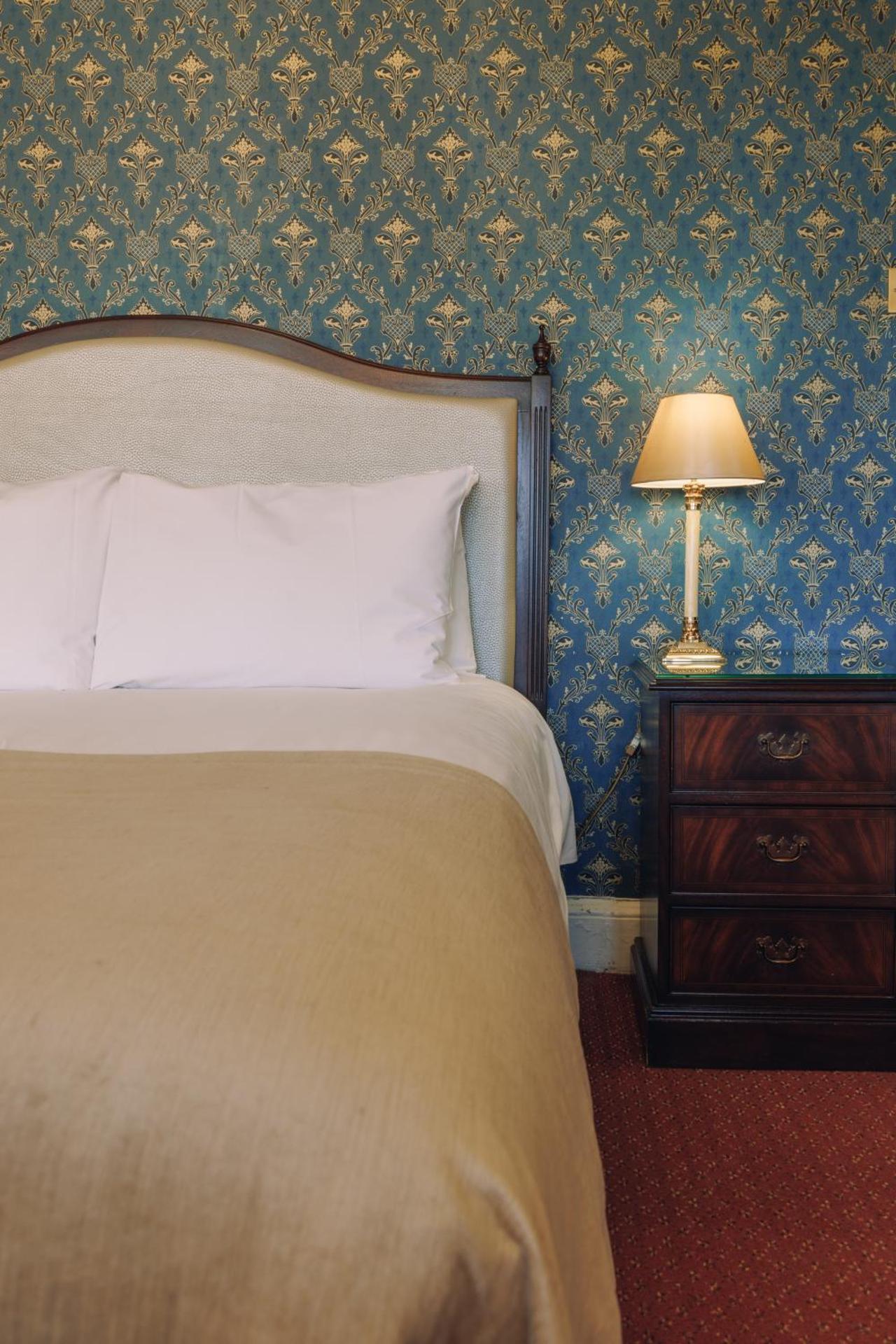 Double Room - Manor House