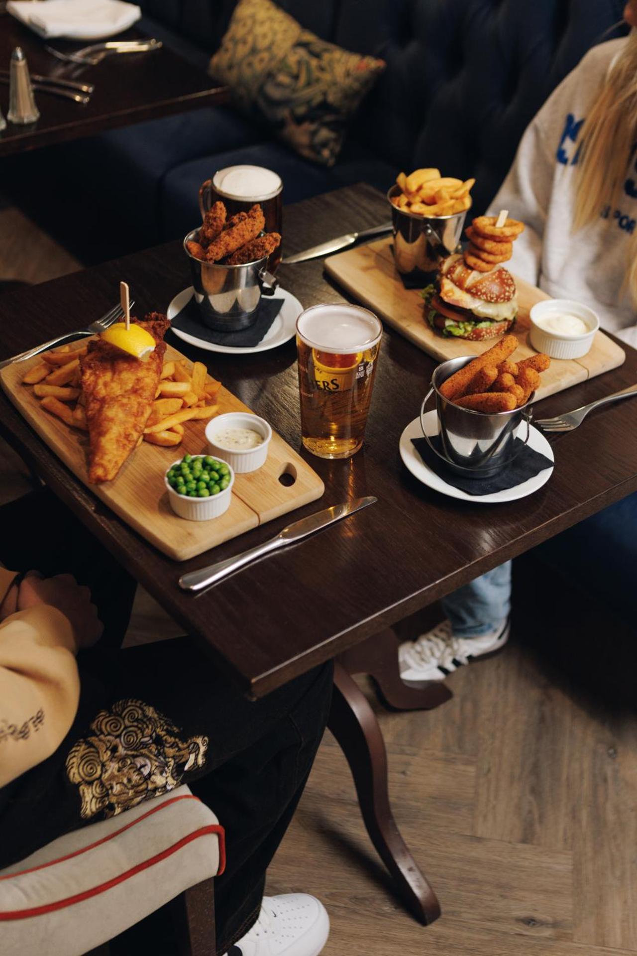 Restaurant/places to eat