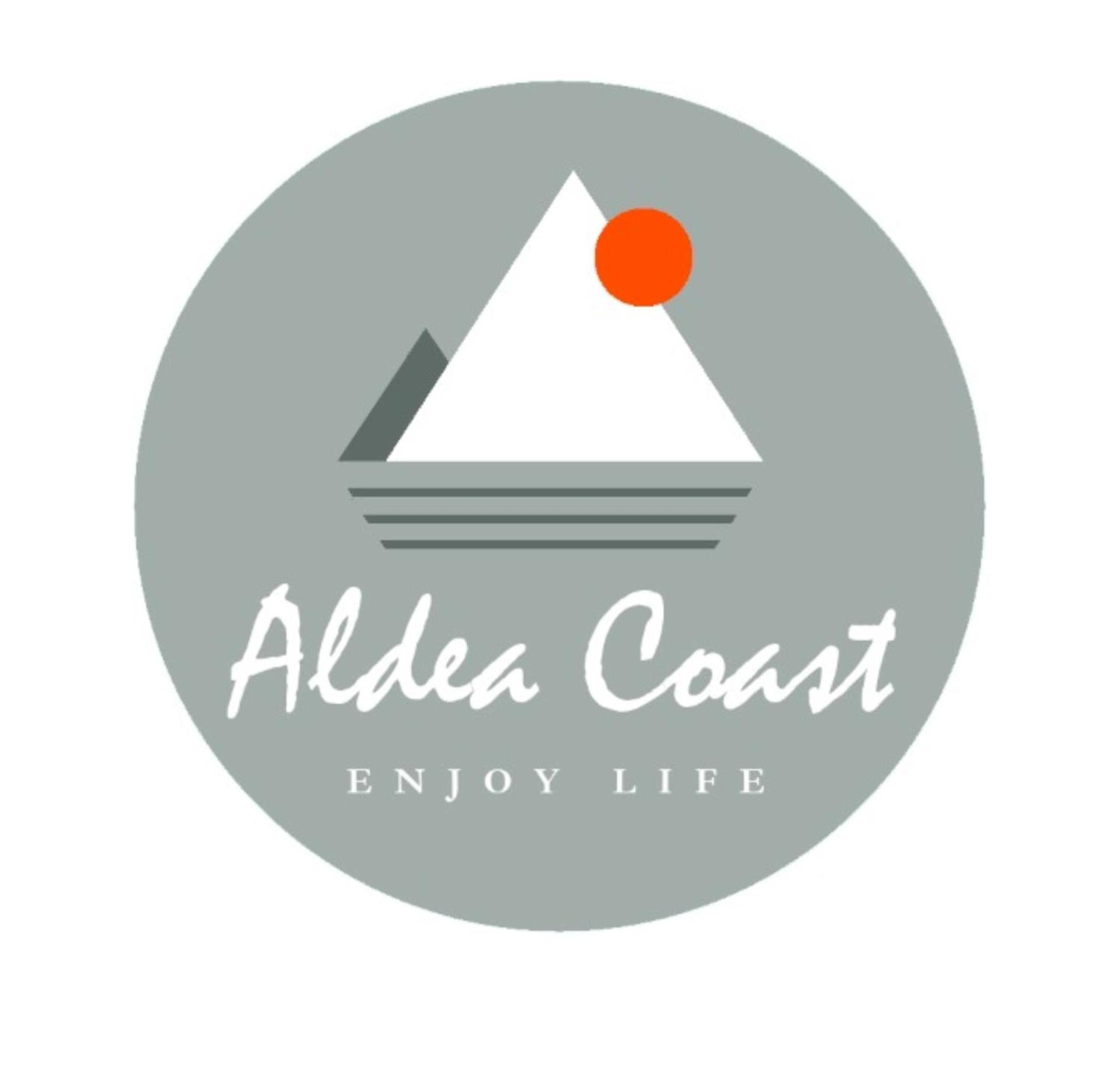 Casa en la playa, Aldea Coast