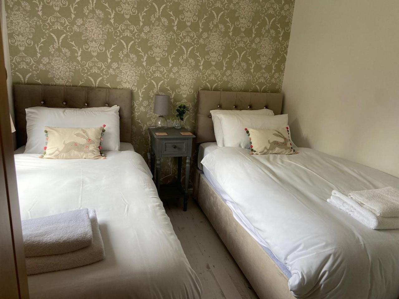 Walled Garden Lodges Loch Lomond