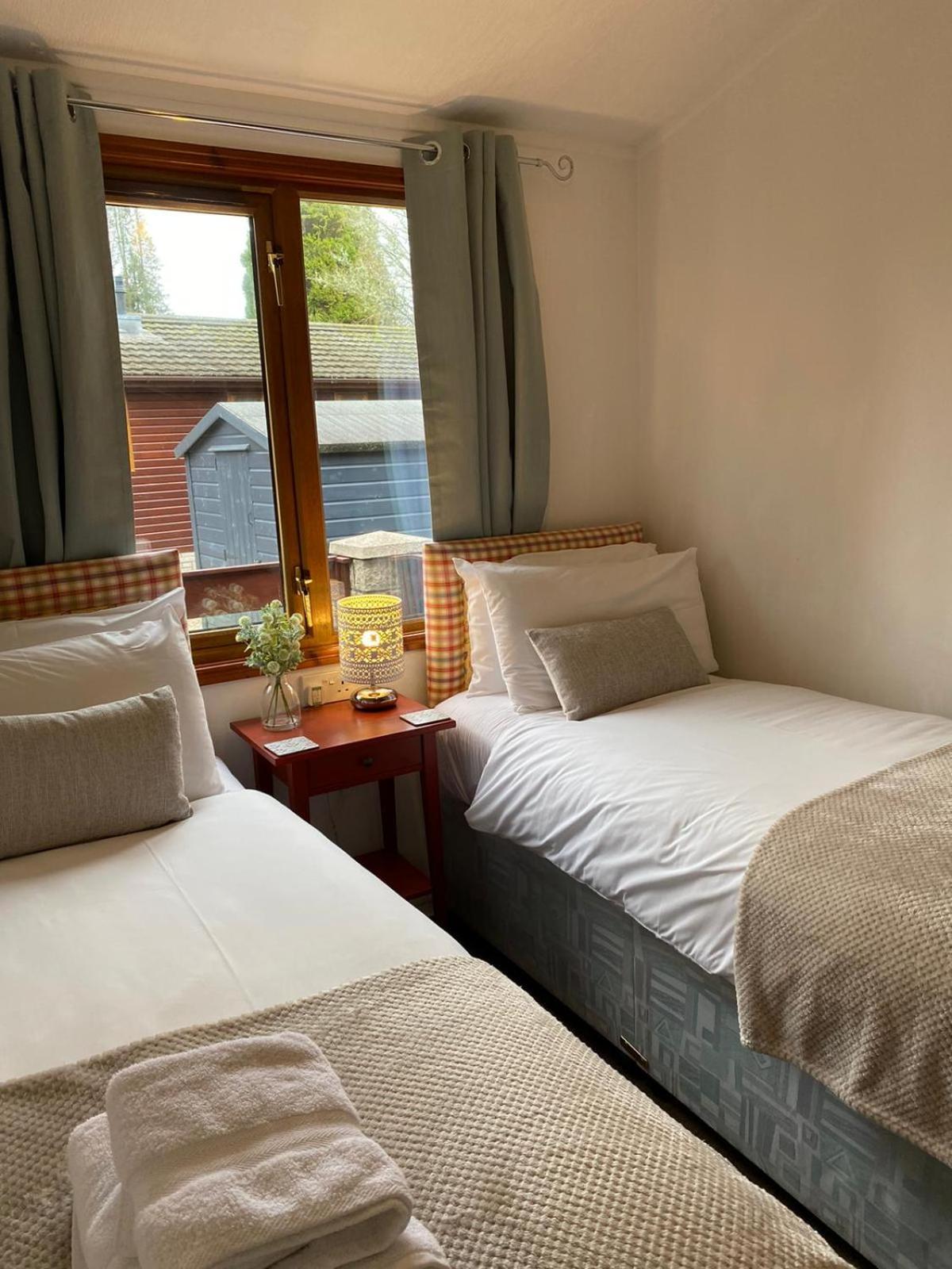 Walled Garden Lodges Loch Lomond