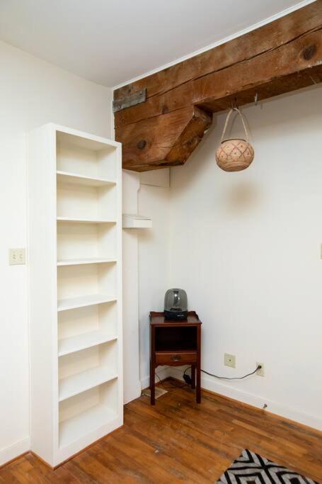 Farmville Modern Loft