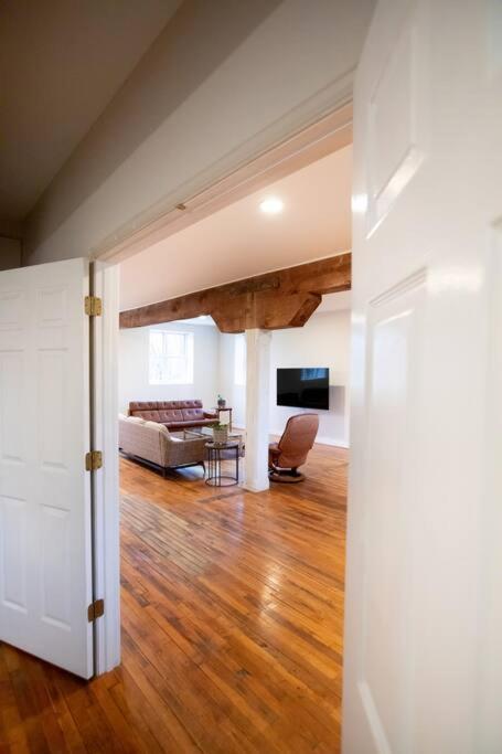 Farmville Modern Loft