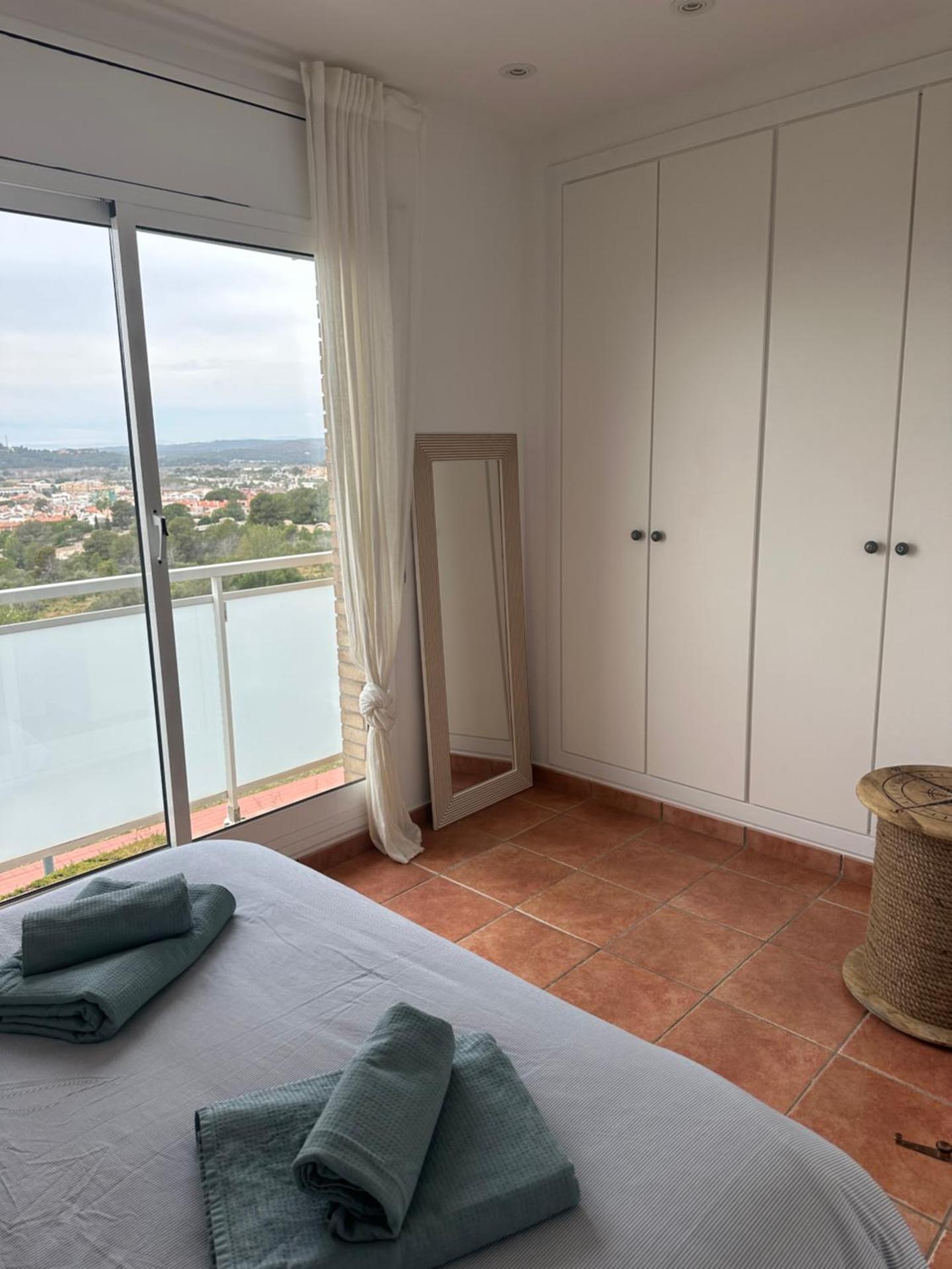 Villa Alex Altafulla Hermosa casa con espectaculares vistas al mar y a tocar de una idílica calita