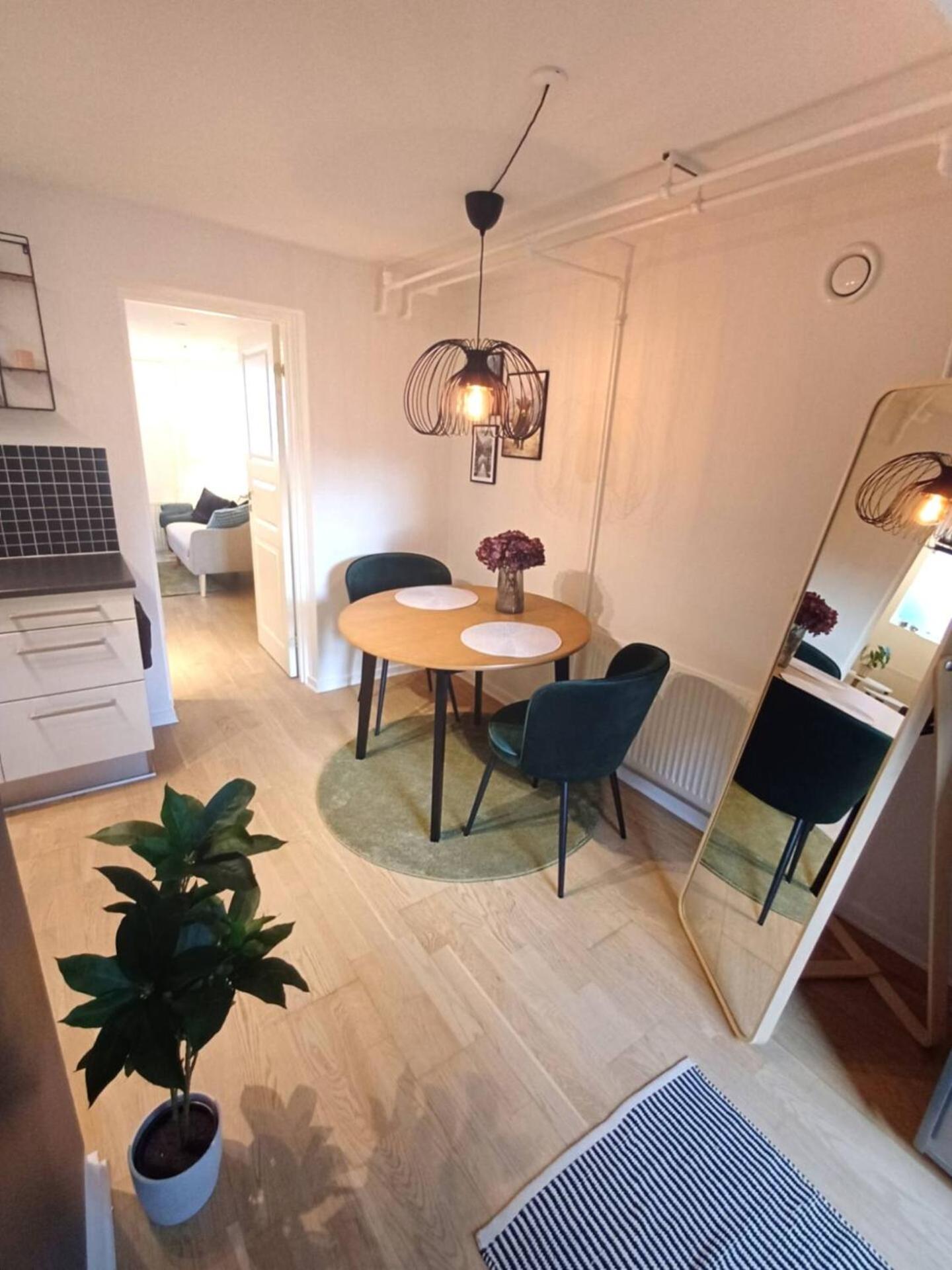 Elegant Apartment In Central Aalborg
