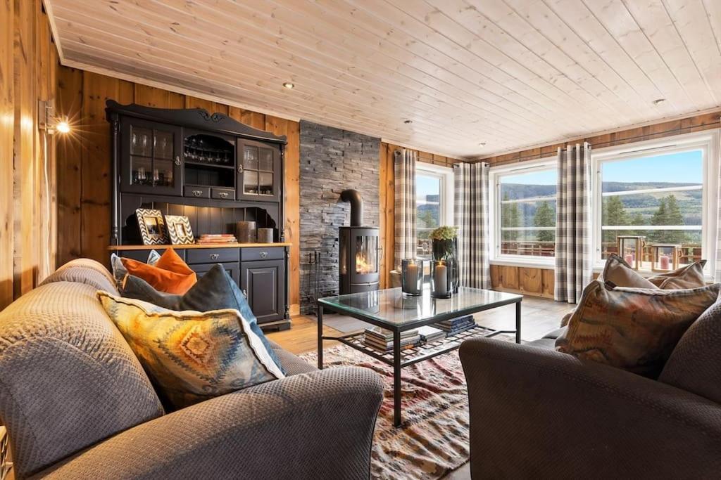 Family-friendly cabin at Hemsedal w sauna, skiing & golf at your doorstep