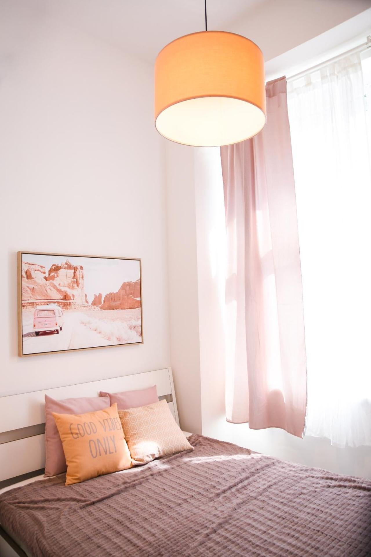 Buda Central Mini Studios