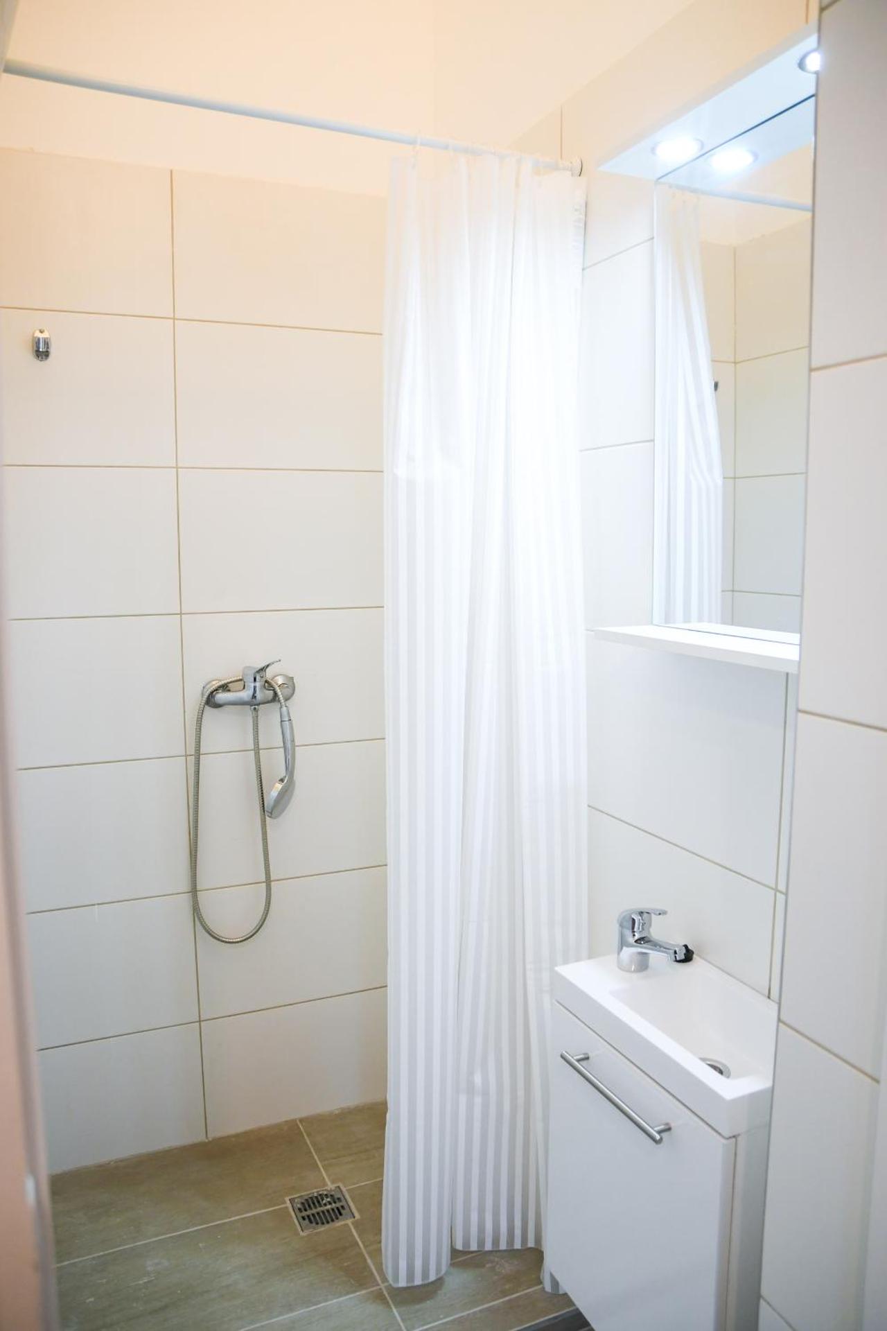 Buda Central Mini Studios