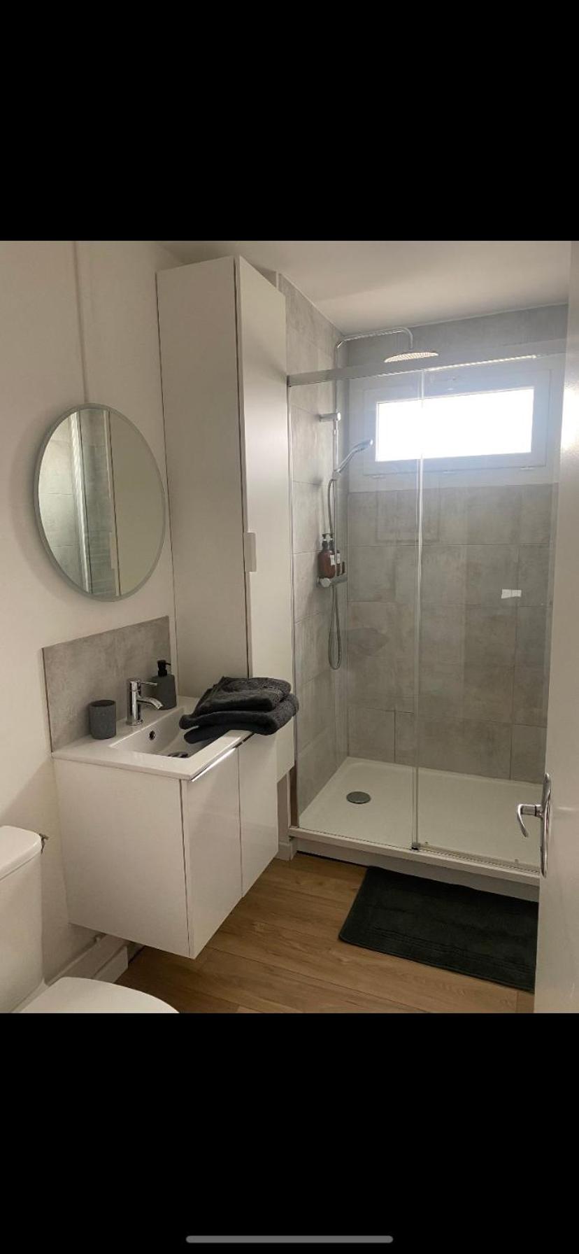 Ramonville parking Privé balcon café