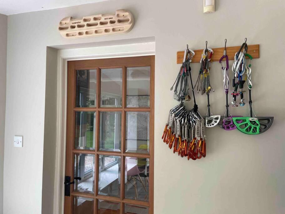 Edge view, outdoor adventure focused cottage, sleeps 8