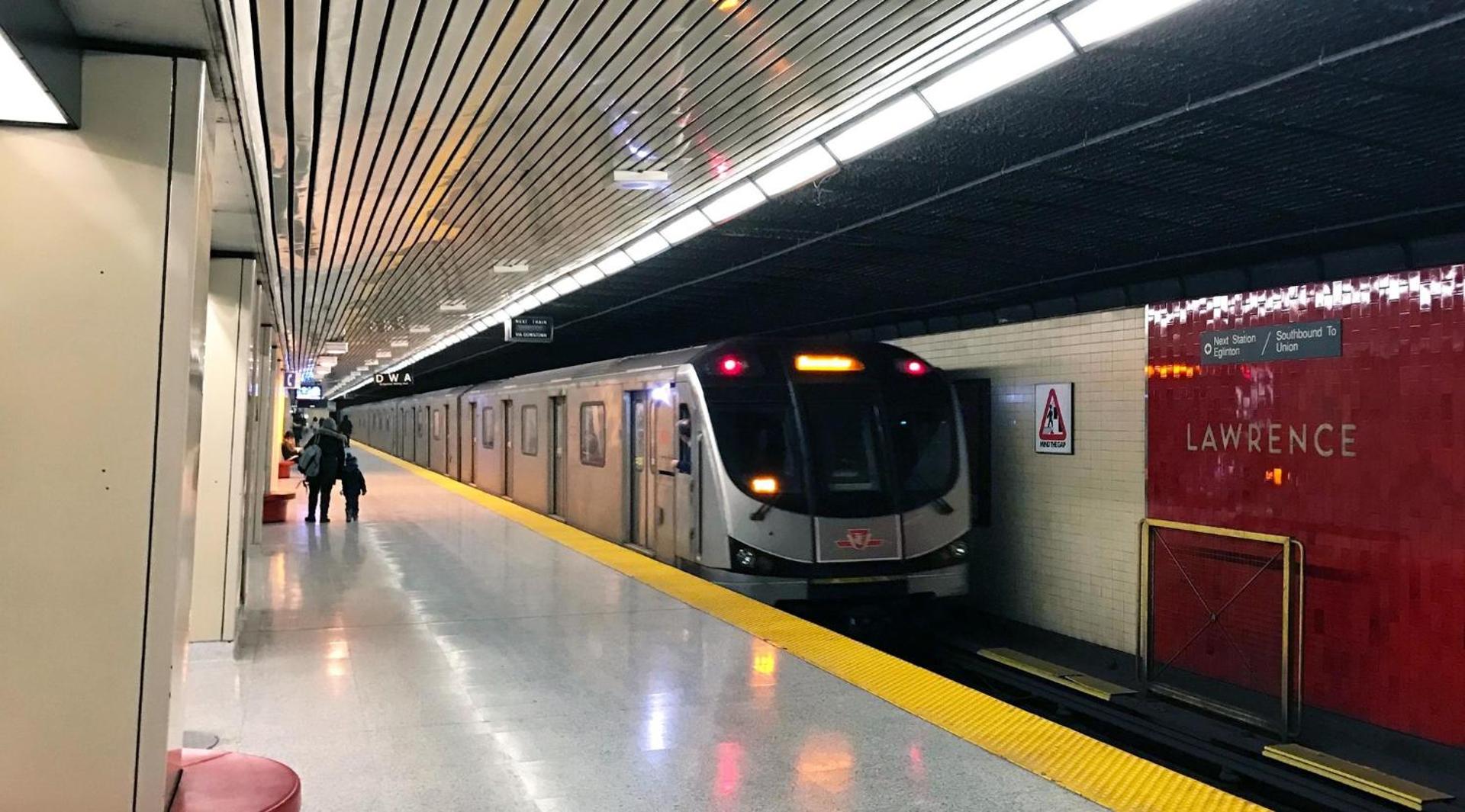 Executive Room in Toronto next to Yorkdale shopping centre