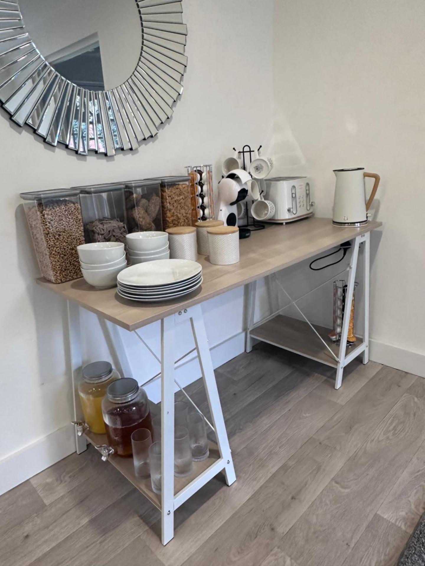 Selborne Studios Off road gated parking