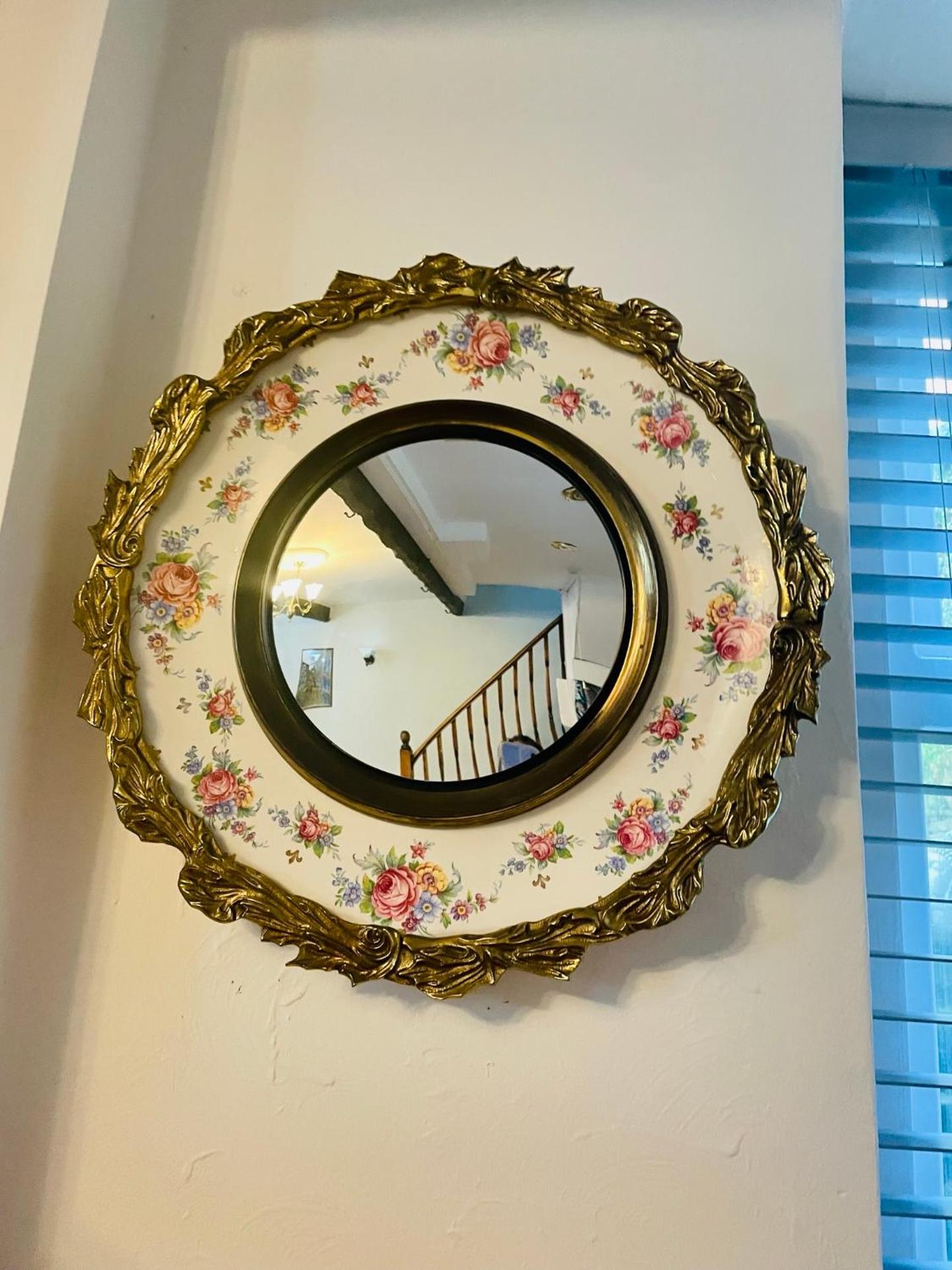 The Little Hideaway - Historic Gem off Haworth Main Street -Log Fire