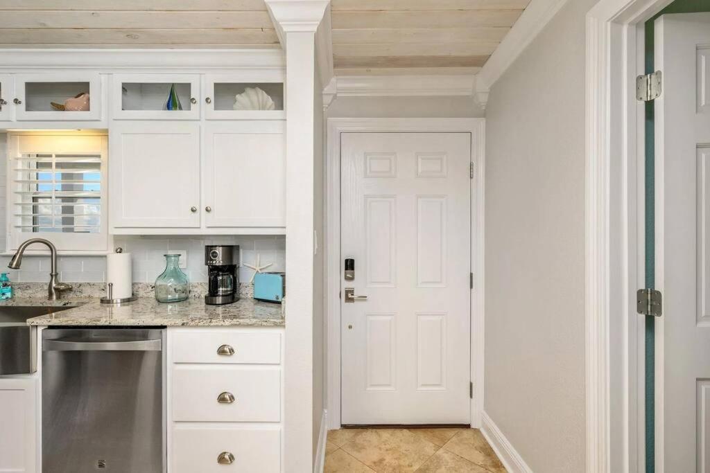 Bay and Beach Relaxation