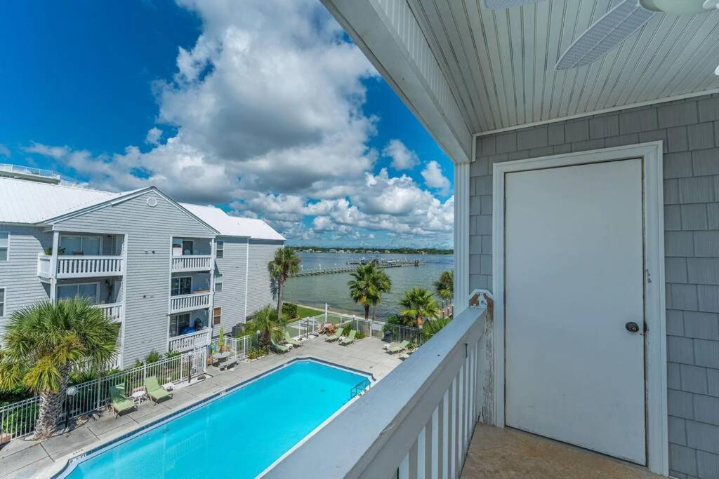 Bay and Beach Relaxation