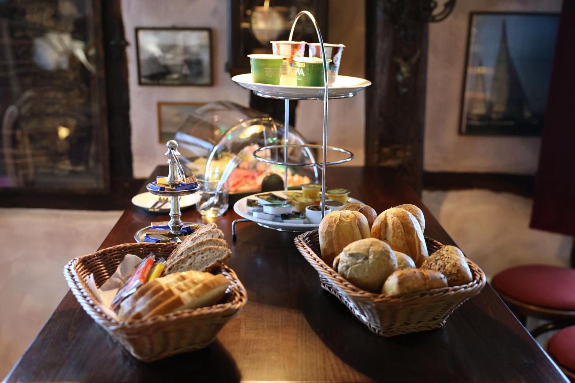 Continental breakfast