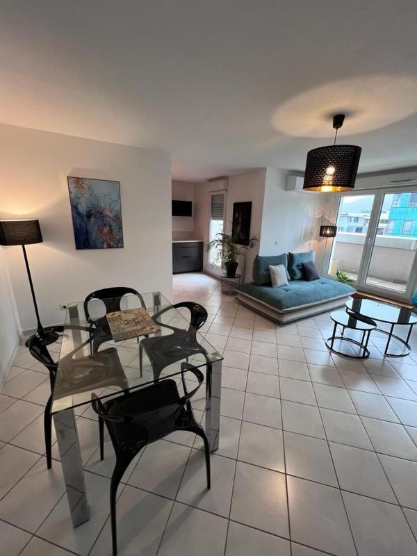 Standing, balcon avec vue, clim, tt équipé confort