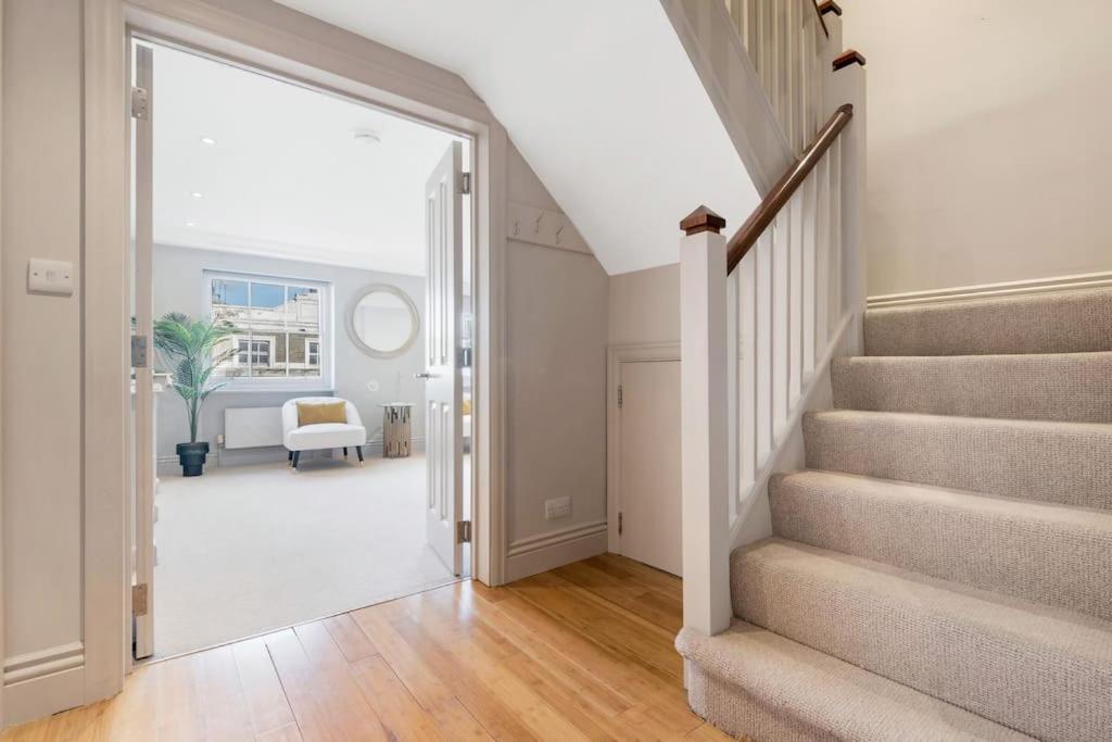 3bdBond StrMayfair - Sleeps 7