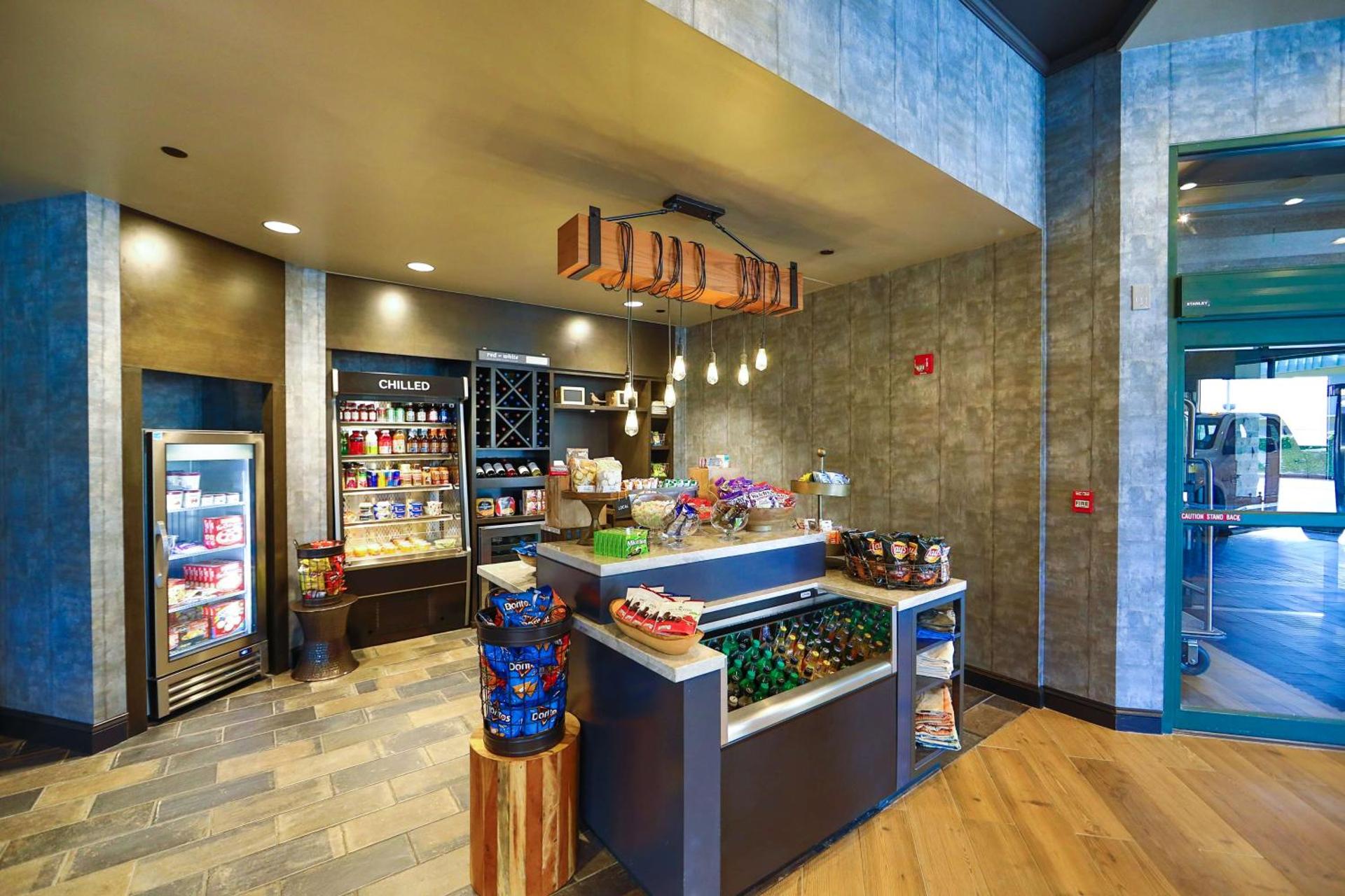 Restaurant/places to eat