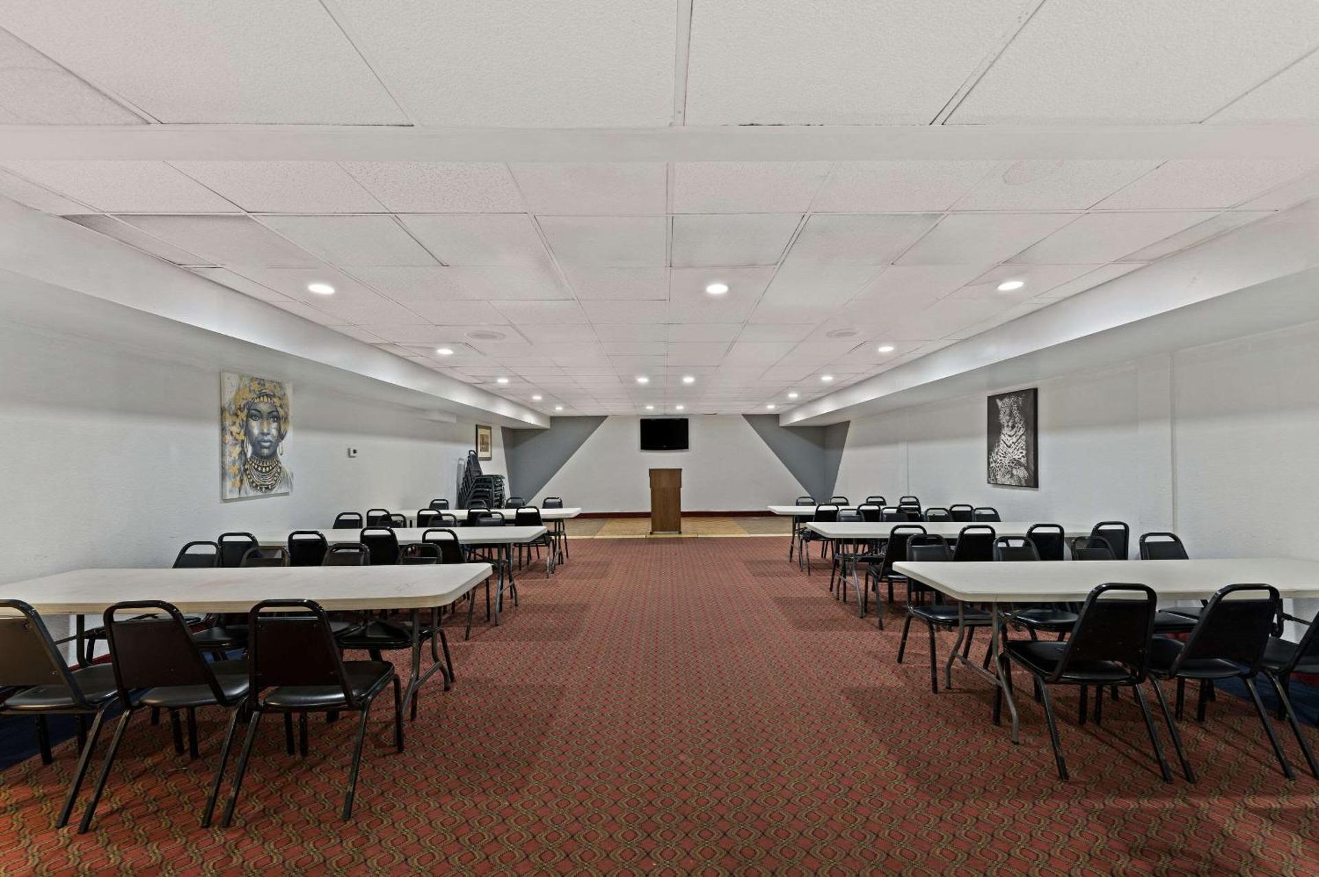 Meeting/conference room