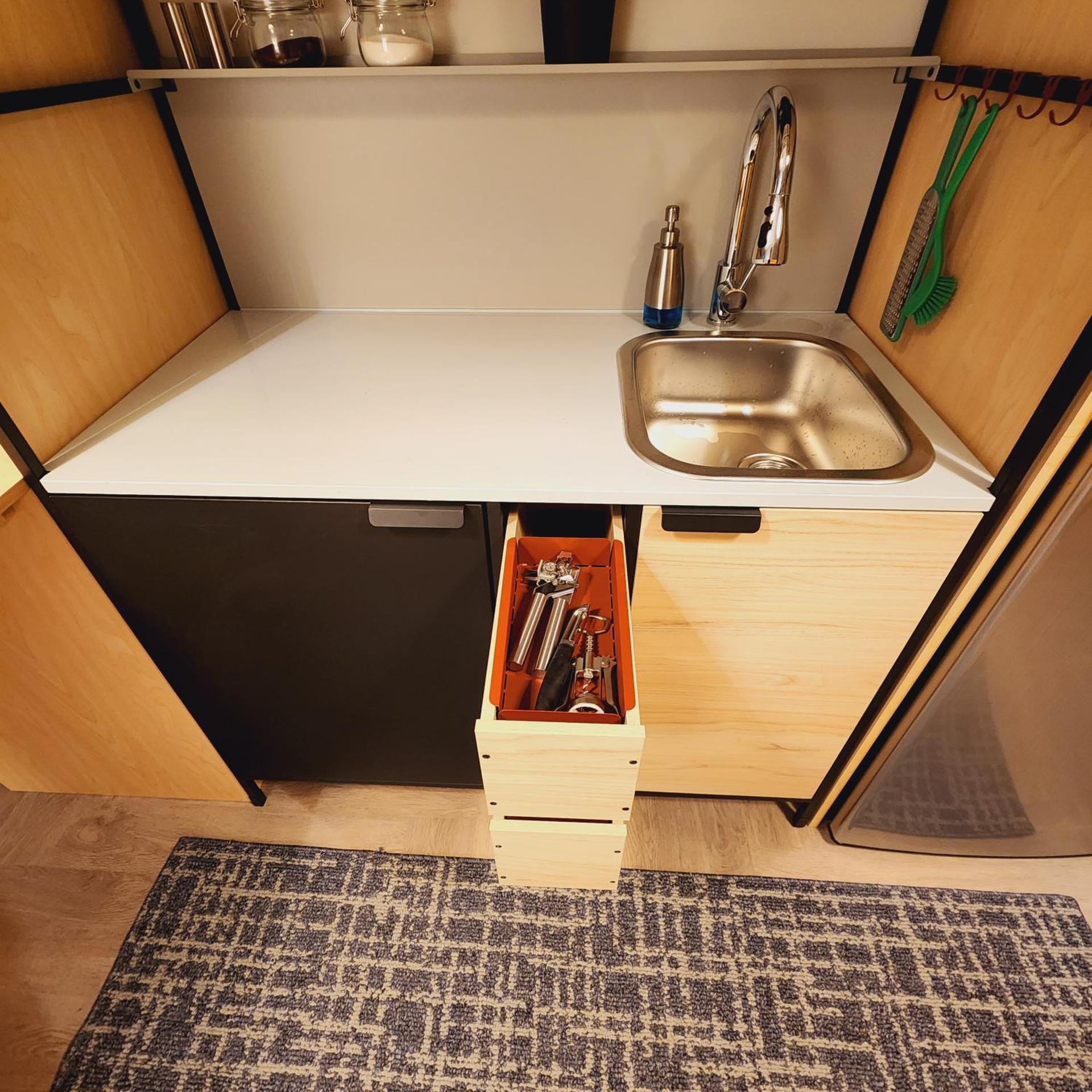 Kitchen or kitchenette