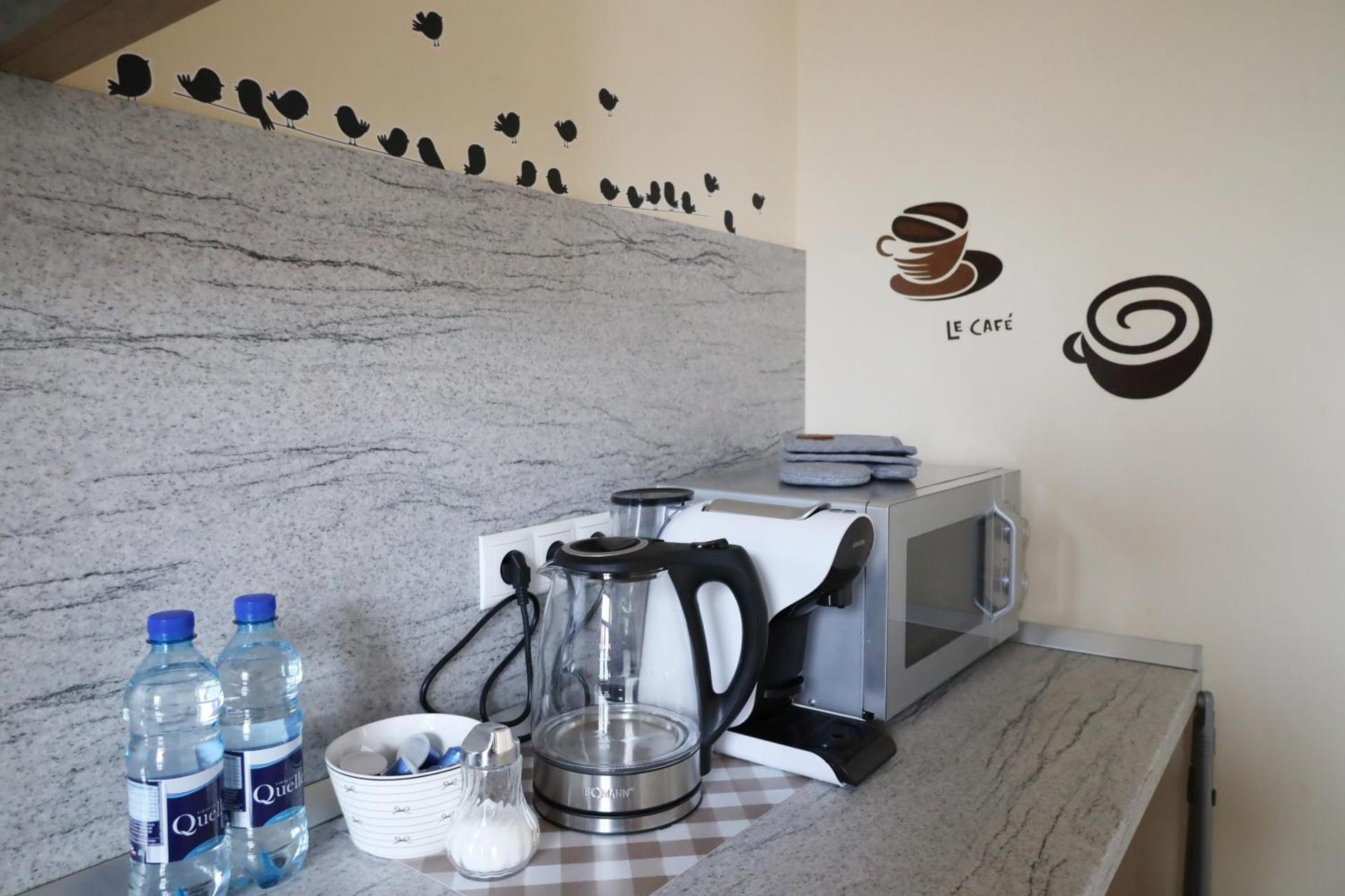 Coffee/tea facilities