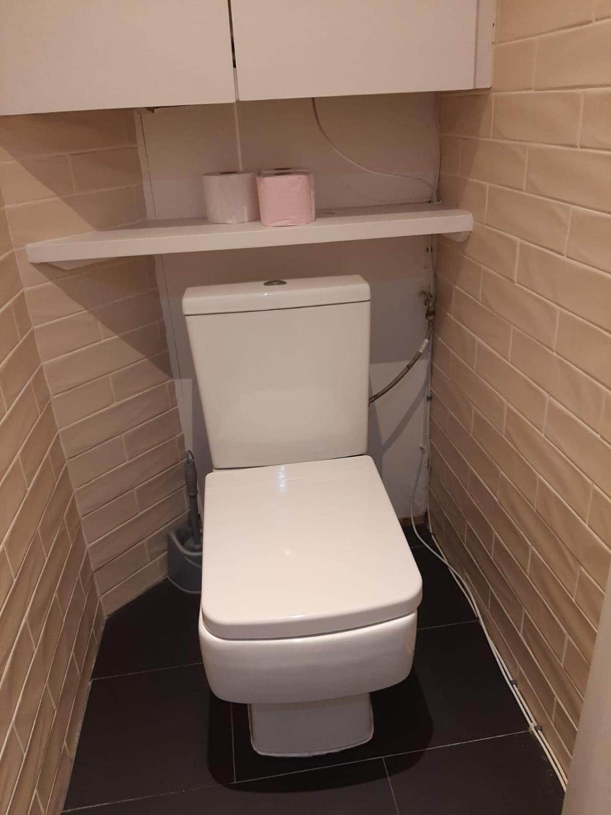 Toilet