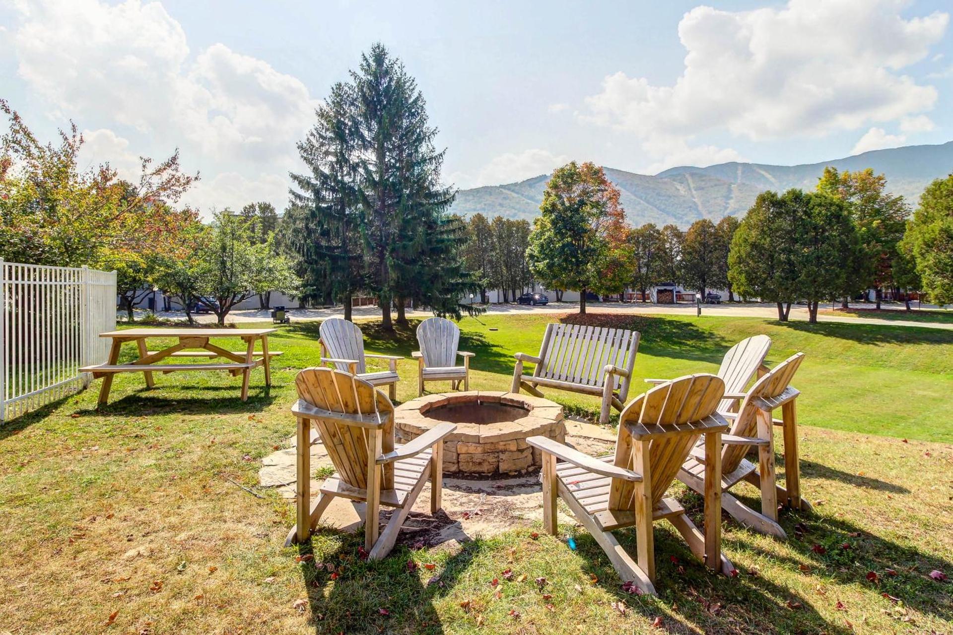 One Bedroom Apartment